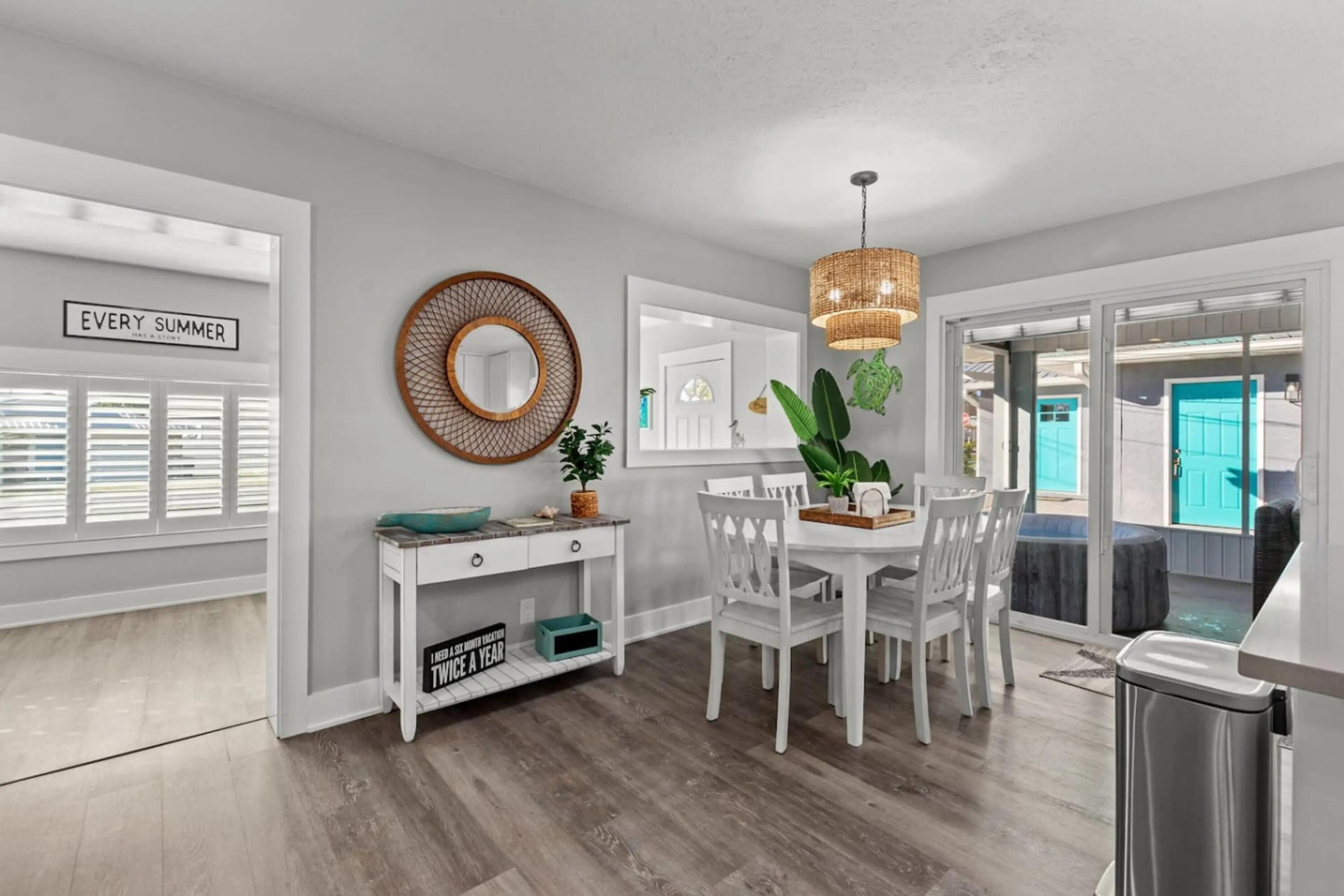 RIVIERA BEACH - Residential