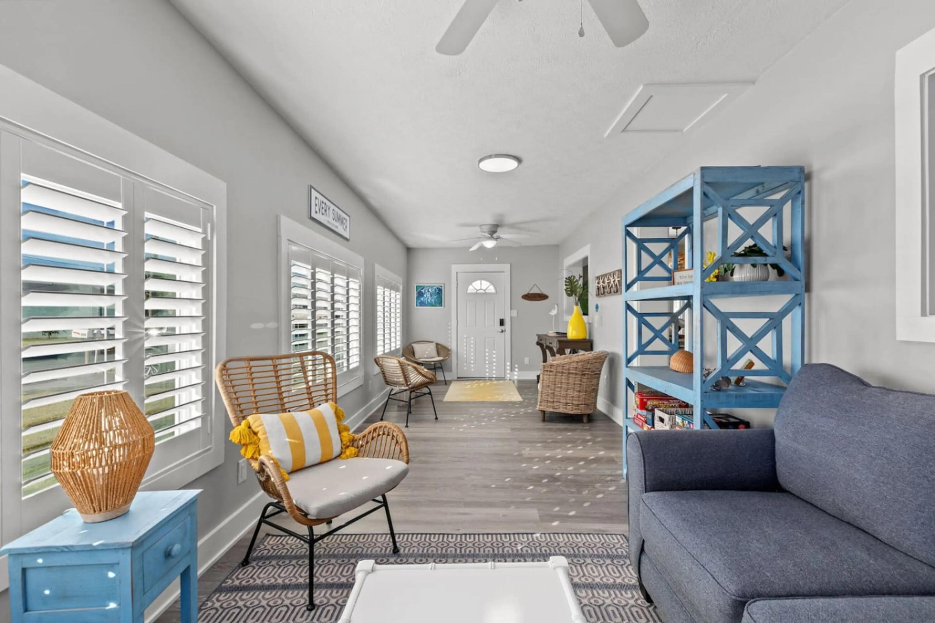 RIVIERA BEACH - Residential