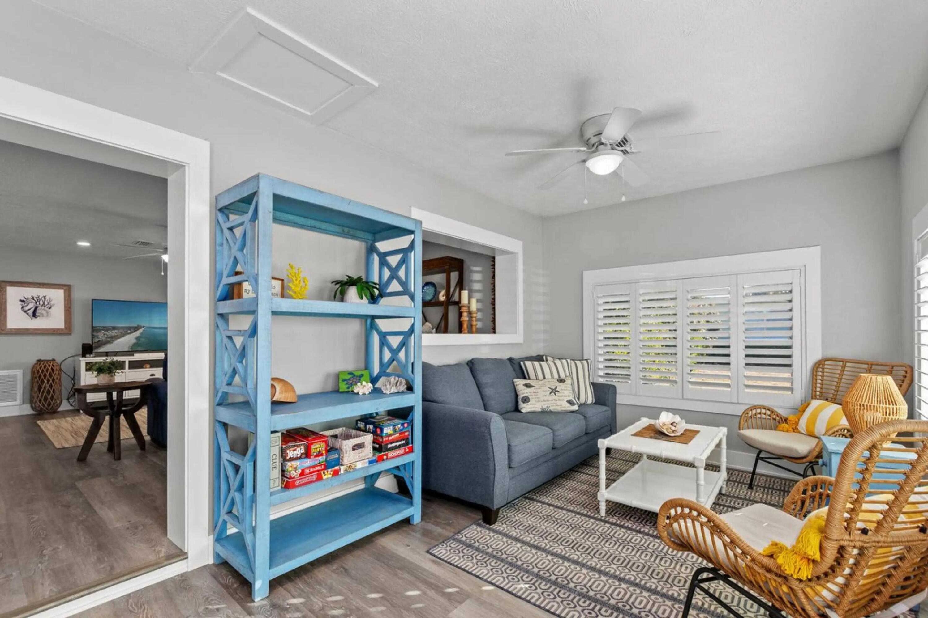RIVIERA BEACH - Residential