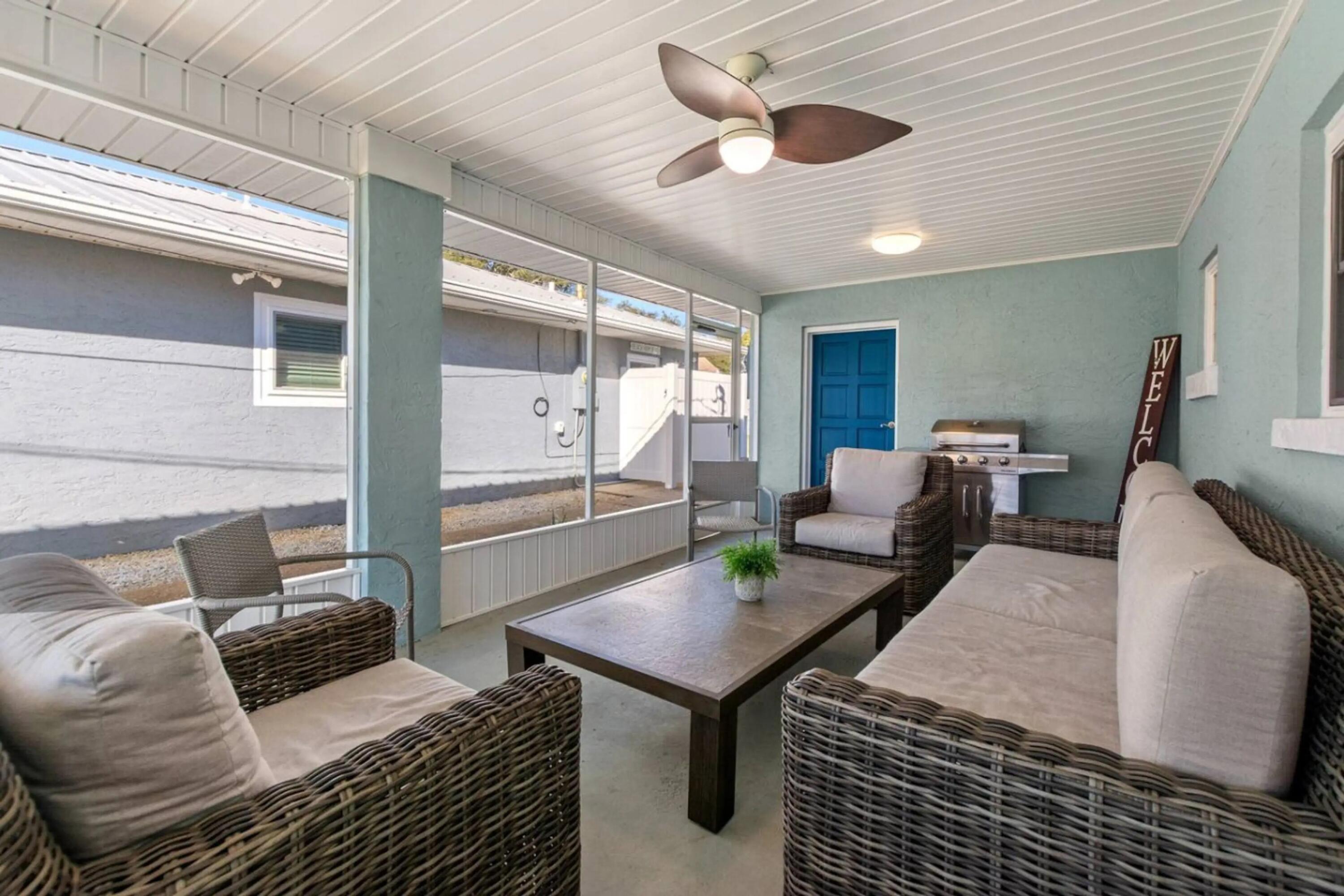 RIVIERA BEACH - Residential