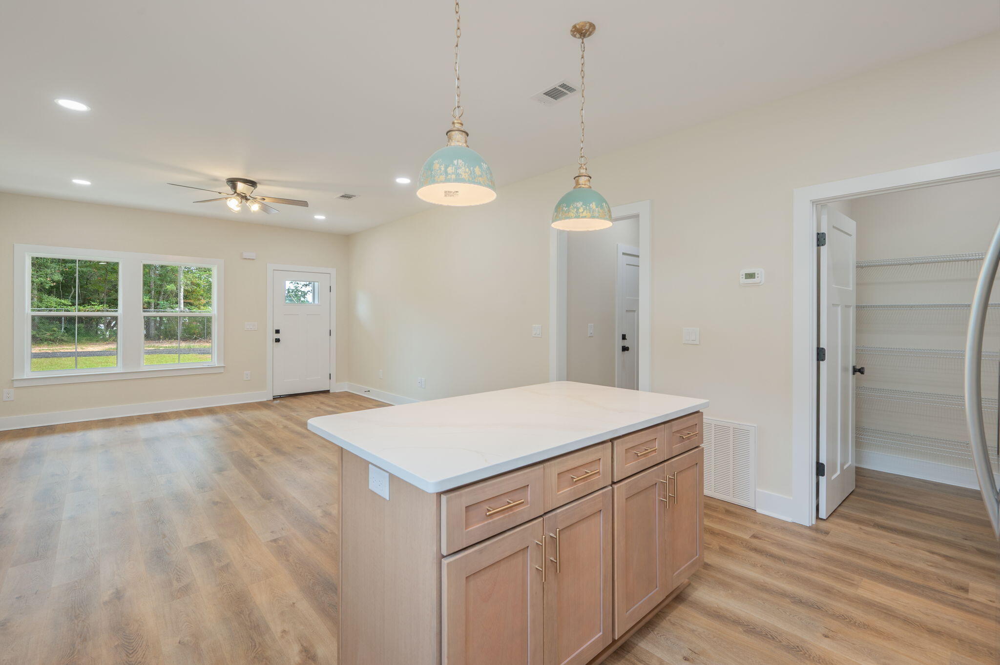 RE S/D BLK 18 OAKDALE M/F - Residential