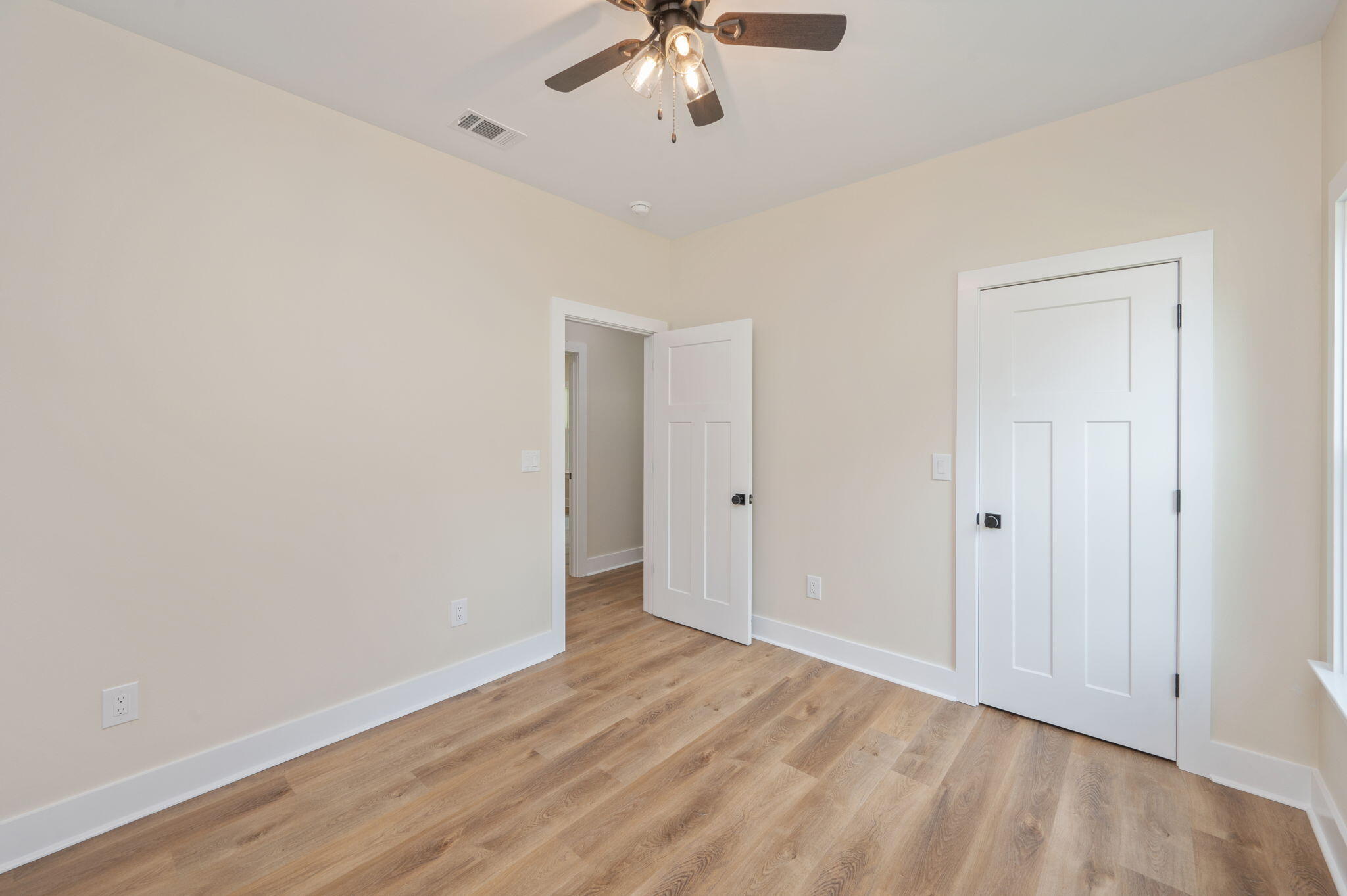 RE S/D BLK 18 OAKDALE M/F - Residential