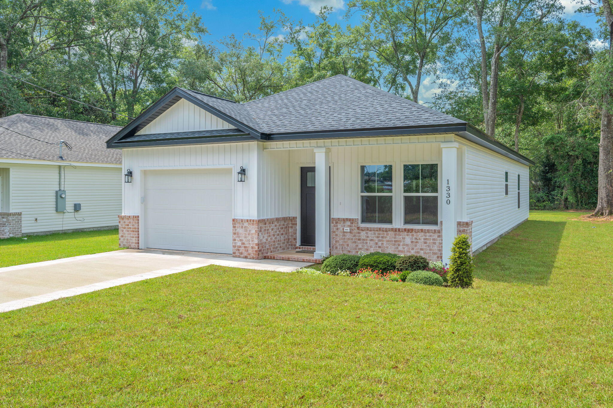 RE S/D BLK 18 OAKDALE M/F - Residential