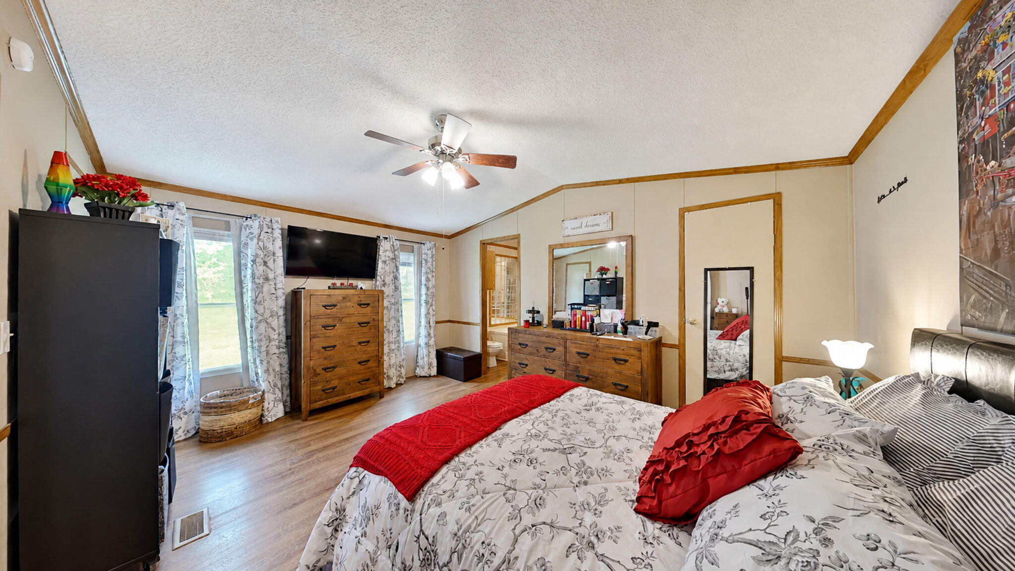 CONDOR ESTATES - Residential