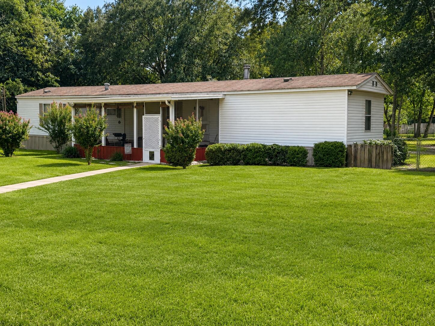 CONDOR ESTATES - Residential
