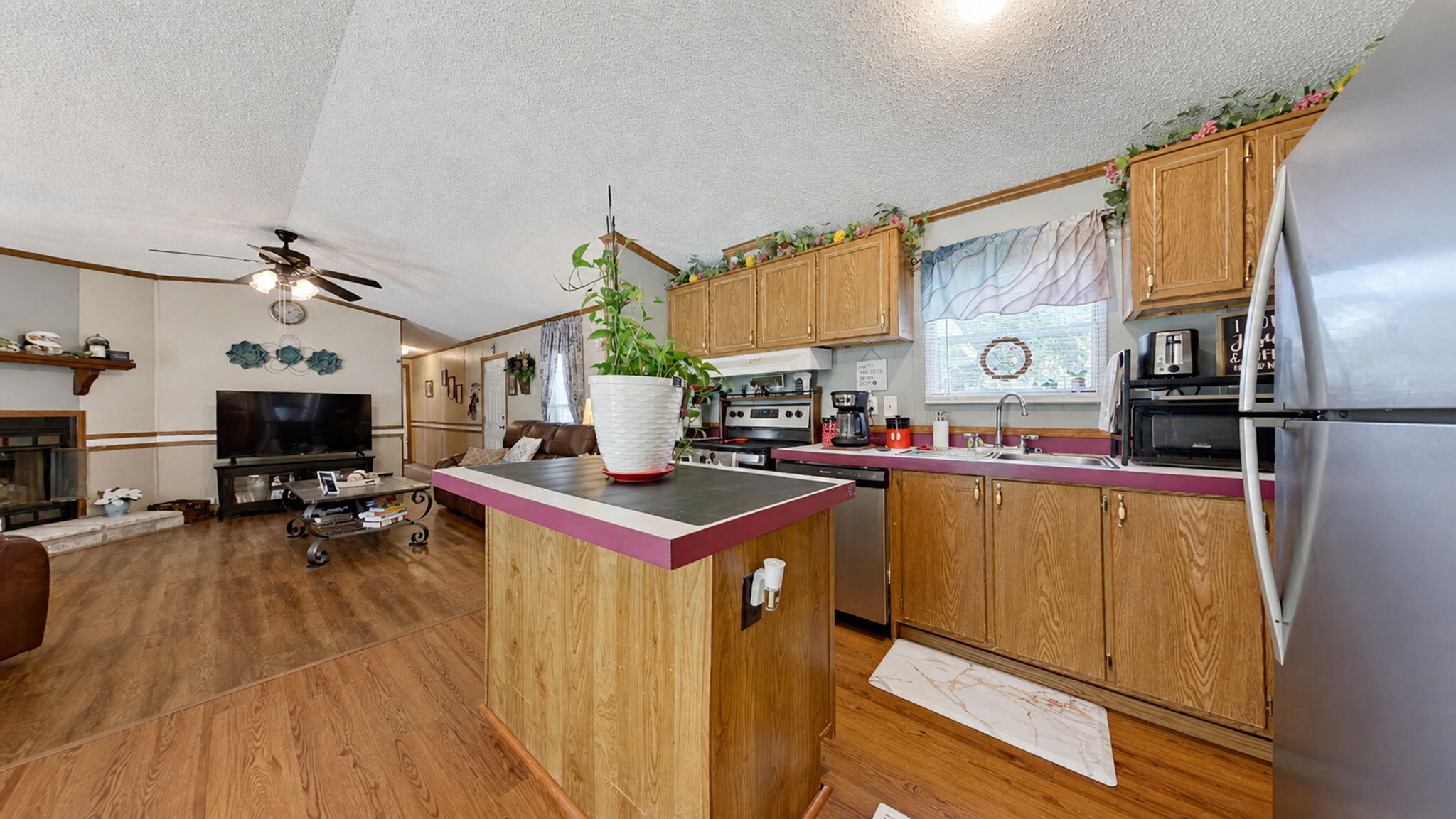 CONDOR ESTATES - Residential