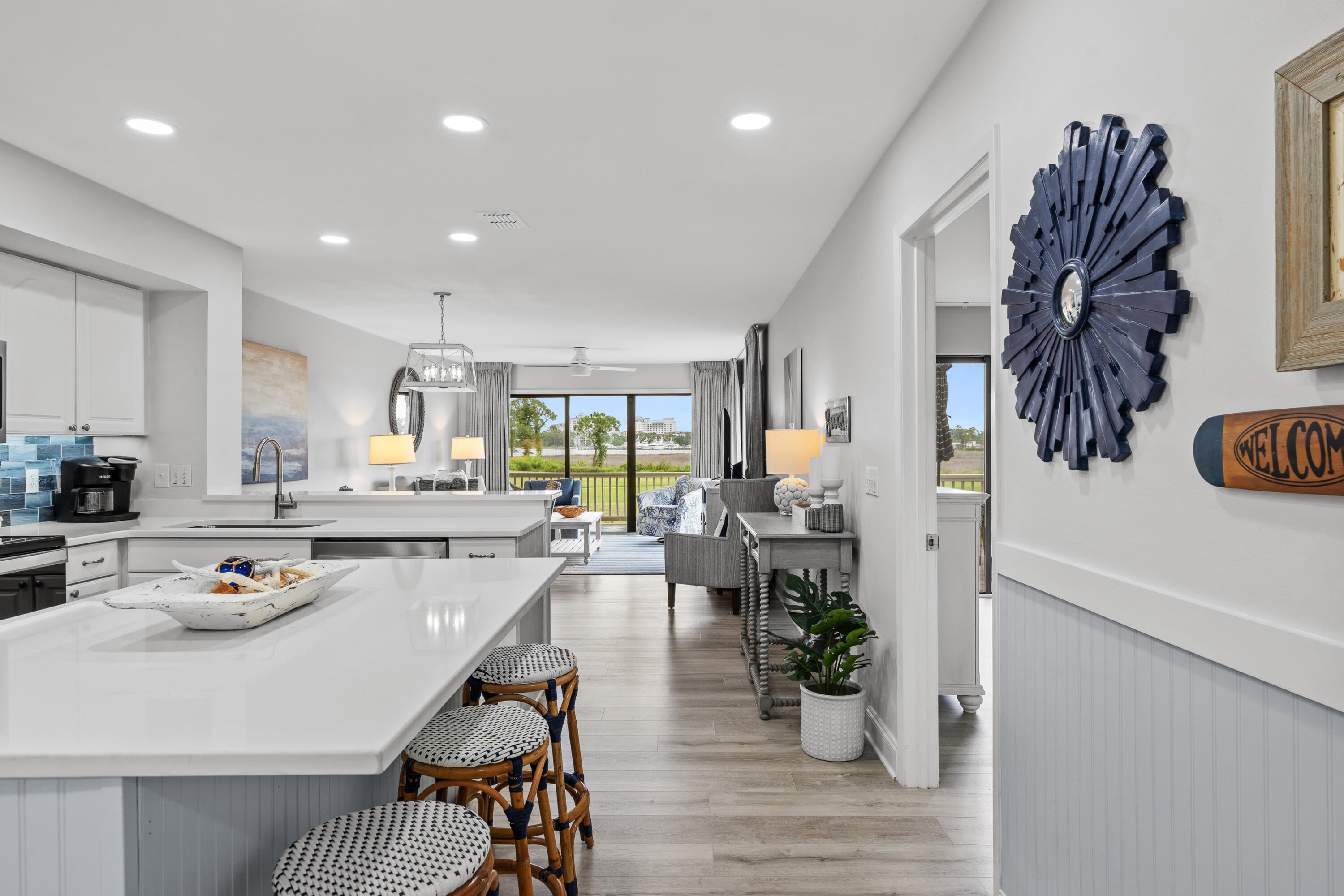HARBOUR POINTE CONDO - Residential Lease