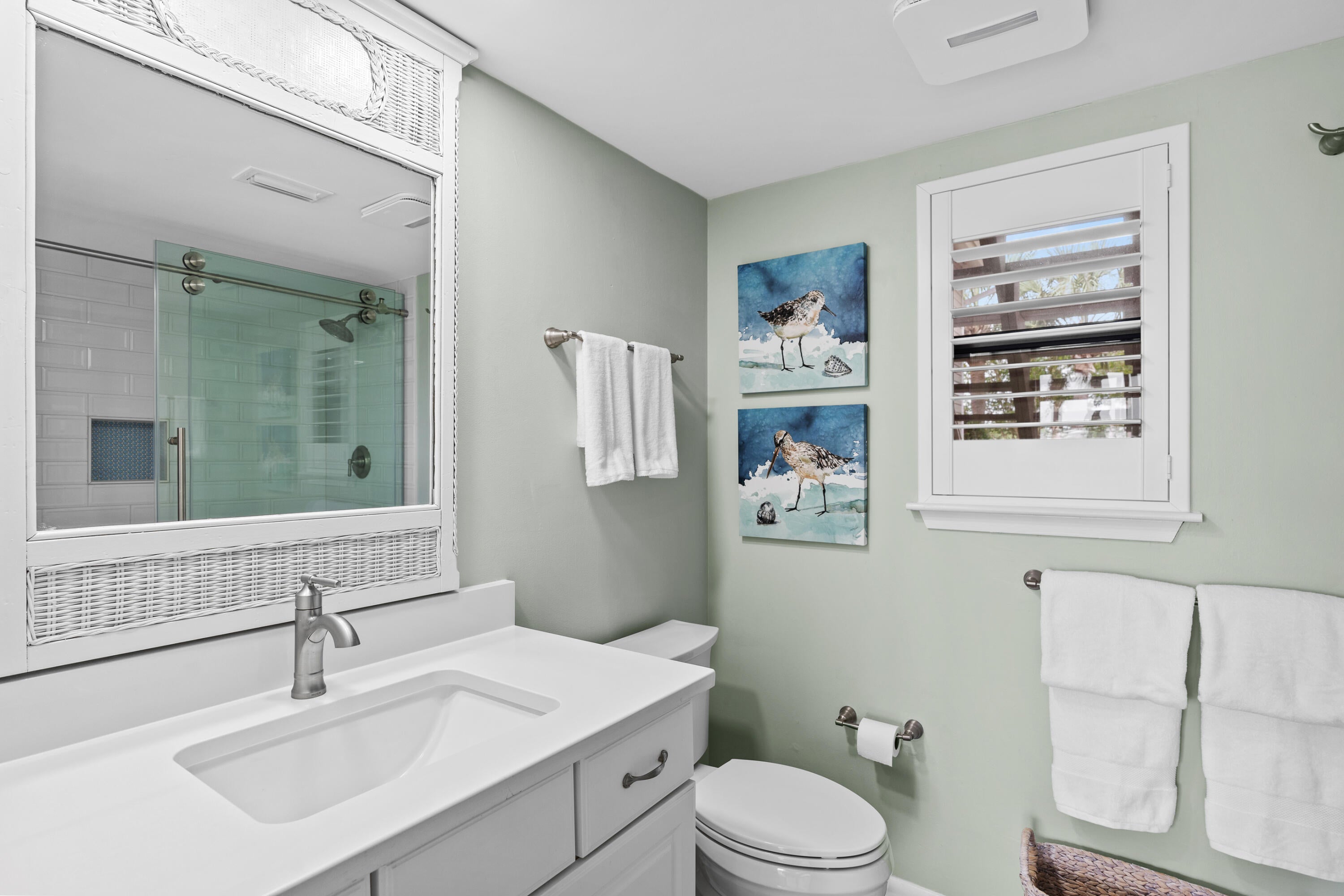 HARBOUR POINTE CONDO - Residential Lease