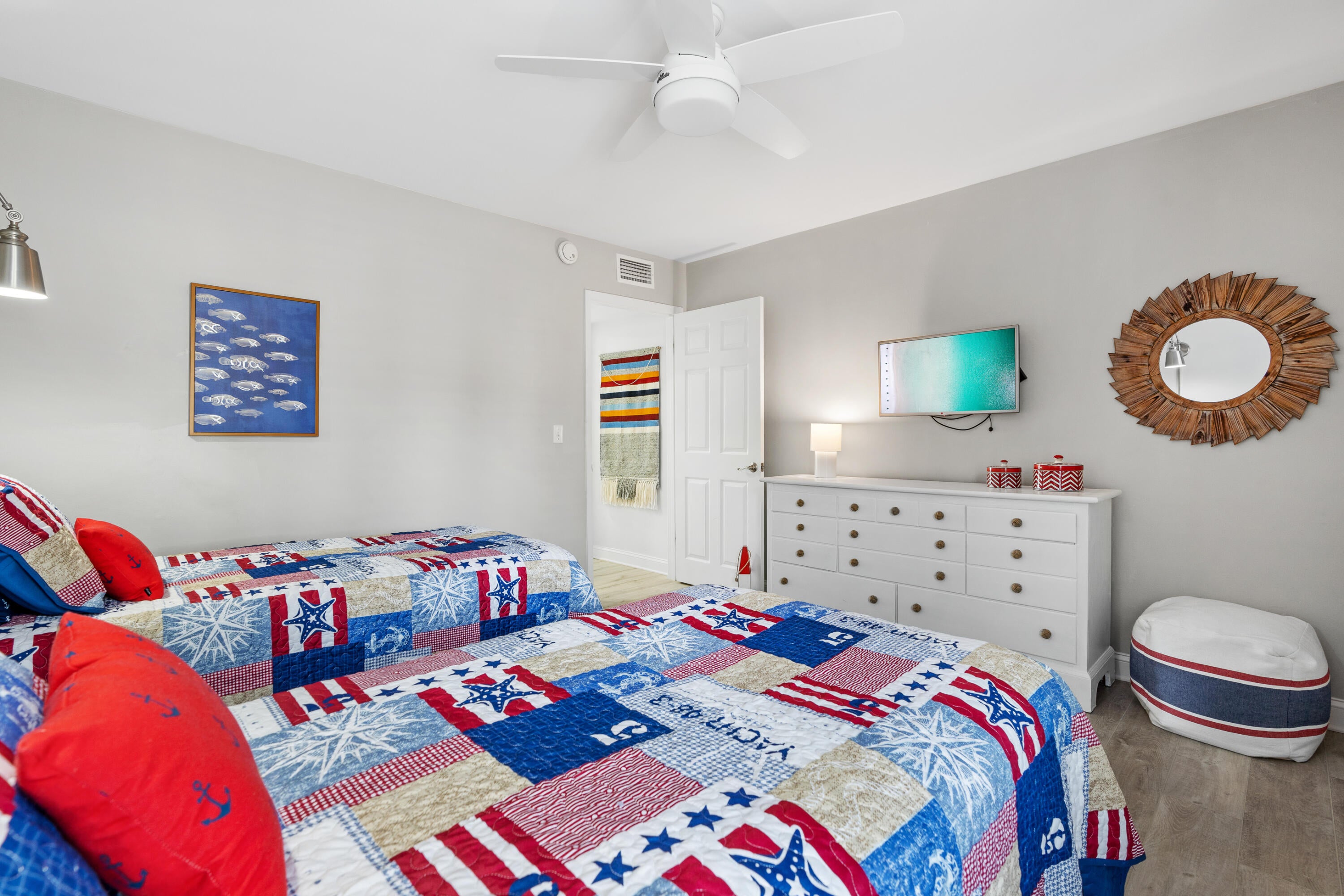 HARBOUR POINTE CONDO - Residential Lease