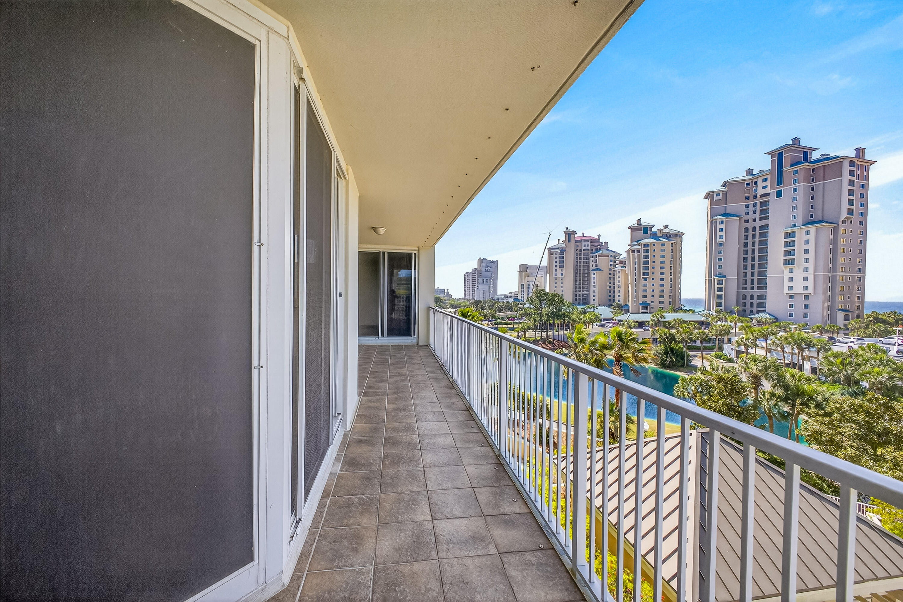 ONE BEACH CLUB DRIVE - Residential