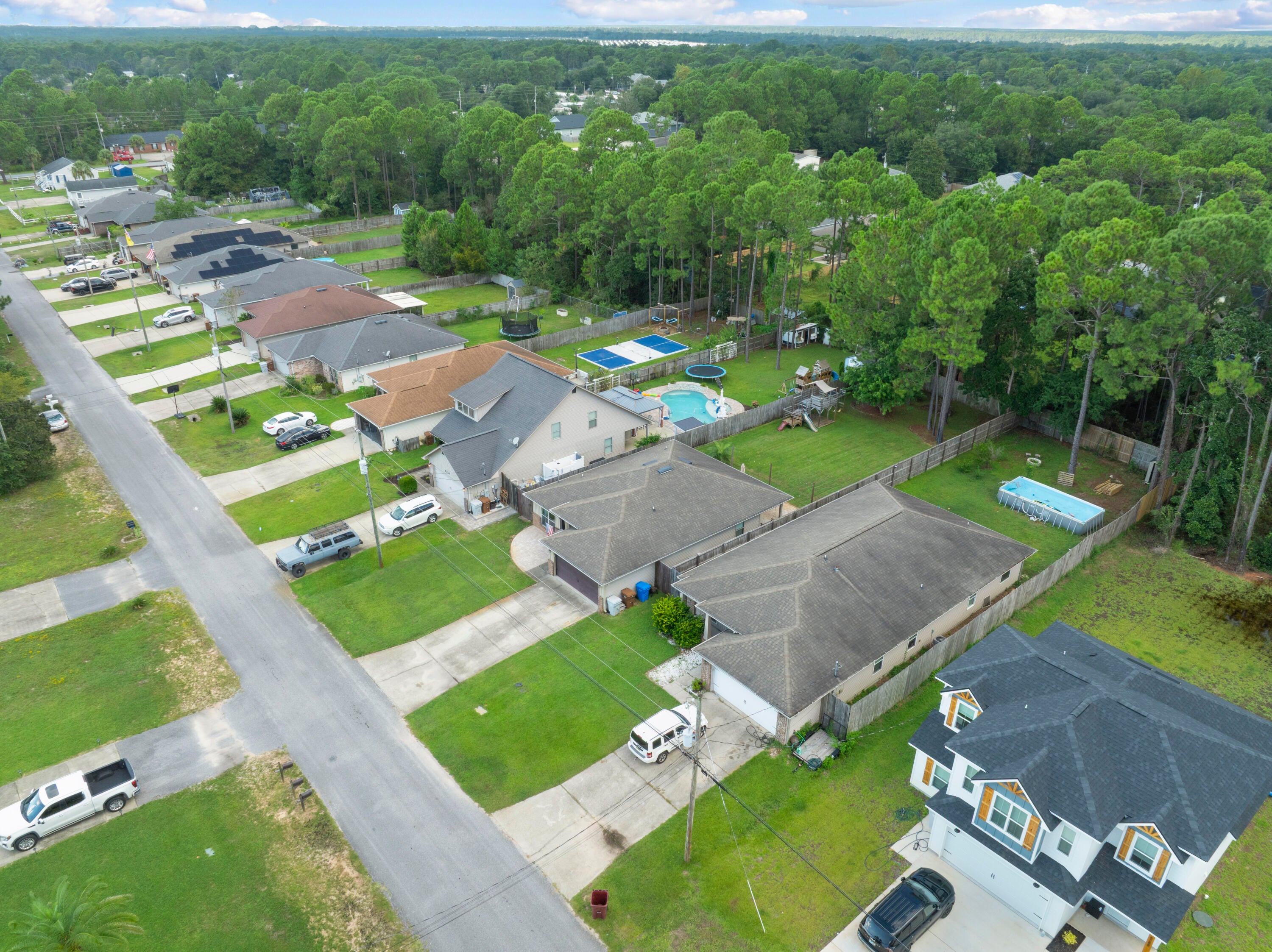 NAVARRE S/D 2ND ADDN - Residential