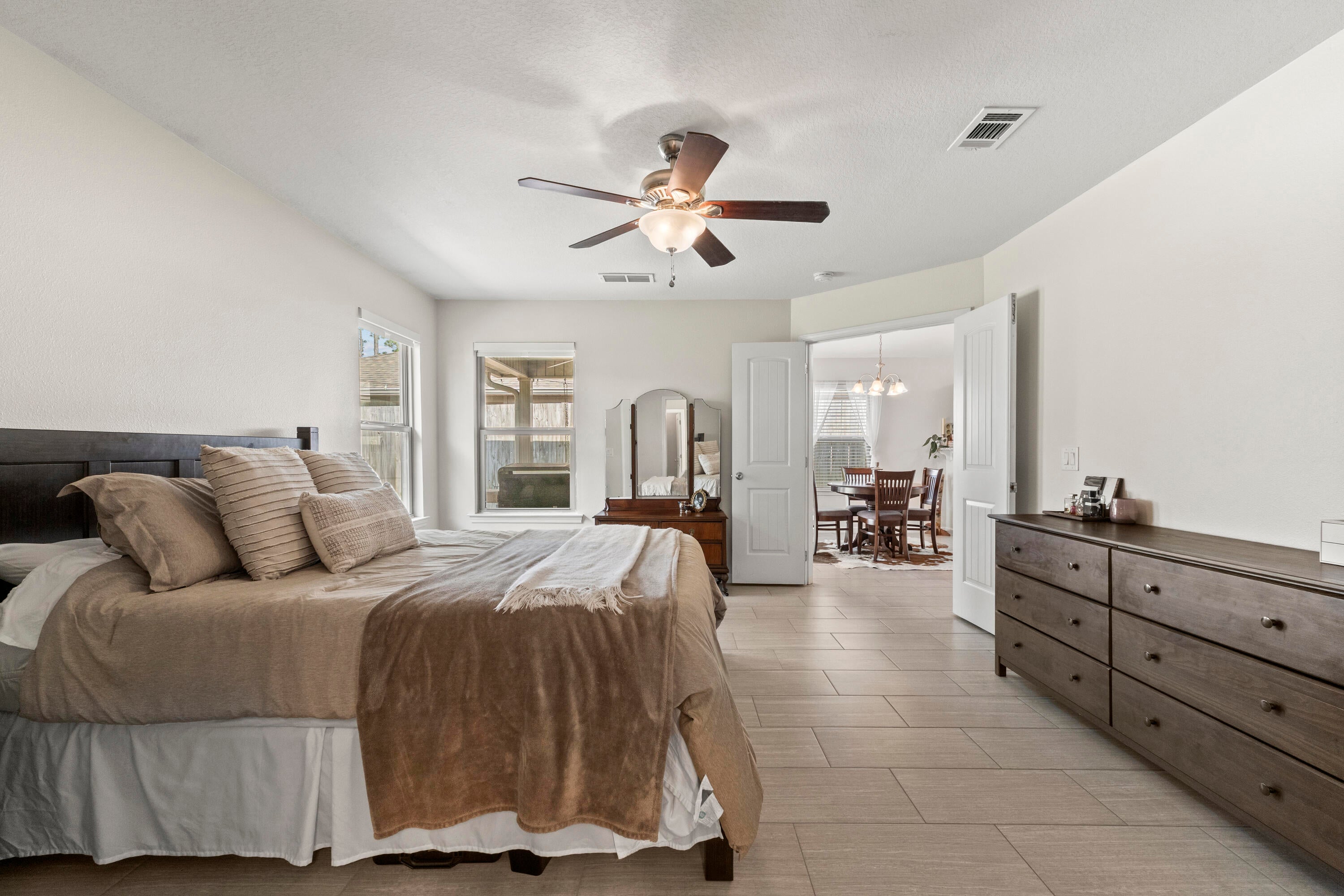 NAVARRE S/D 2ND ADDN - Residential
