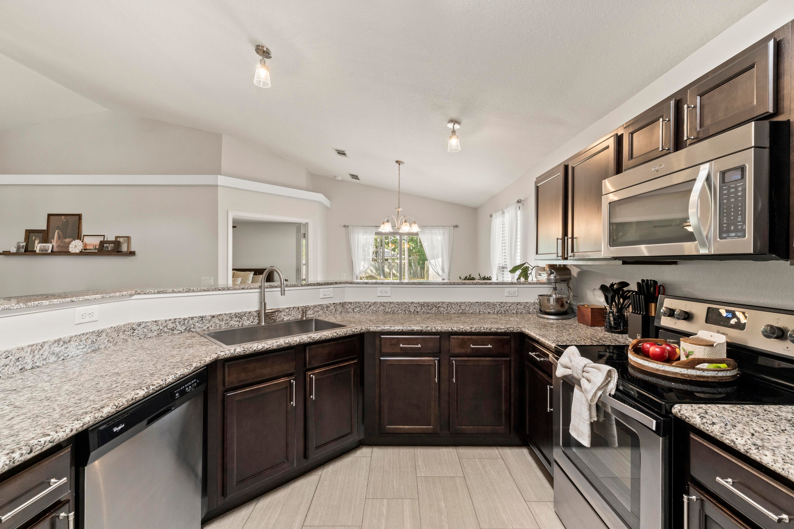 NAVARRE S/D 2ND ADDN - Residential