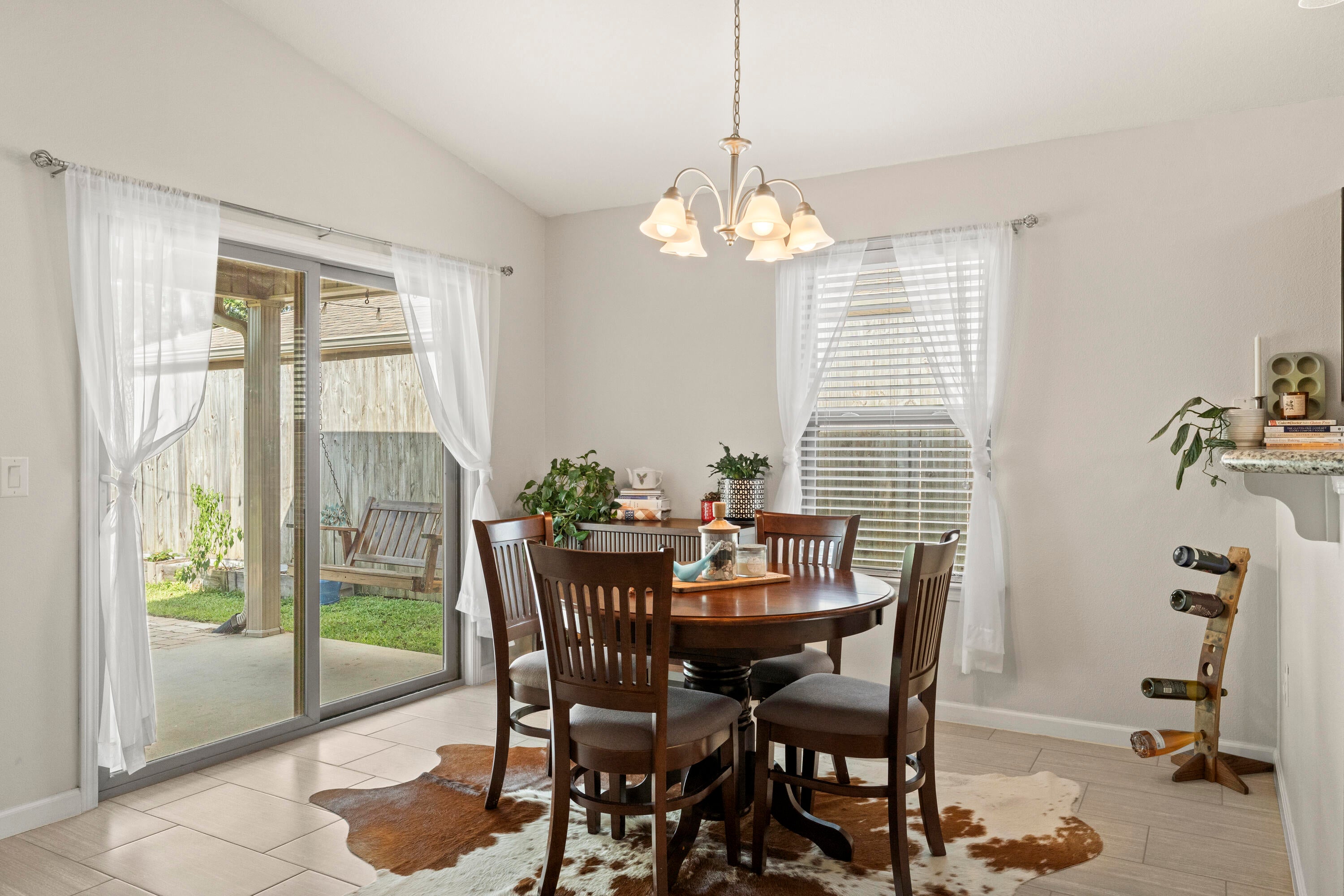 NAVARRE S/D 2ND ADDN - Residential