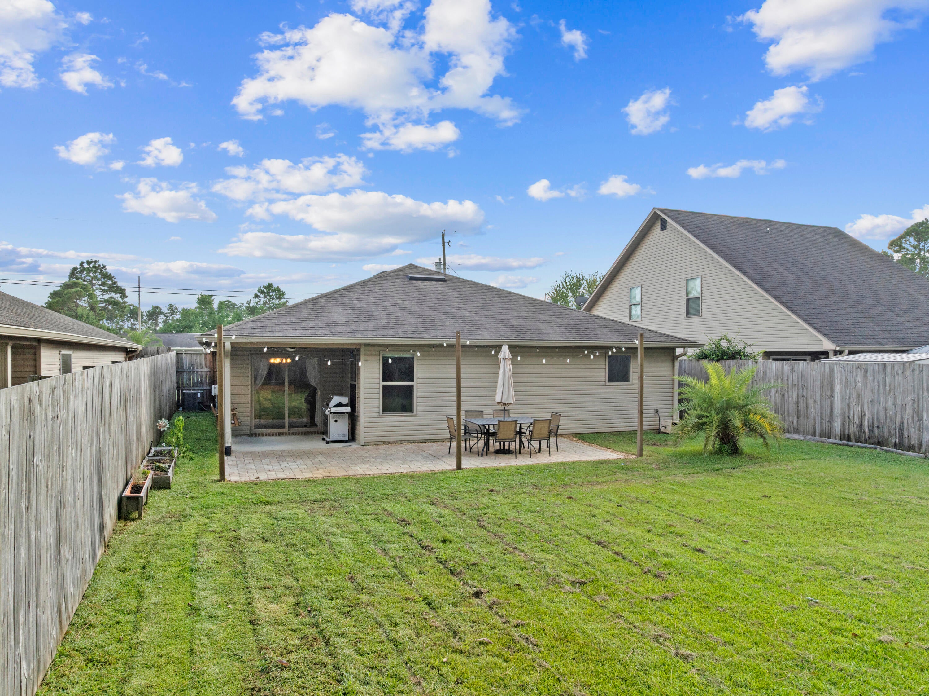 NAVARRE S/D 2ND ADDN - Residential