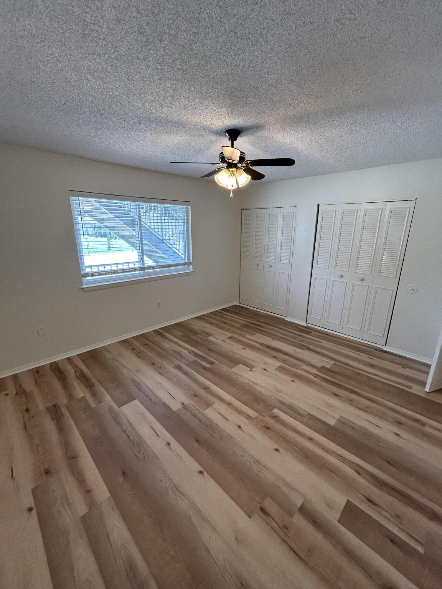 COLLEGE PARK CONDO - Residential