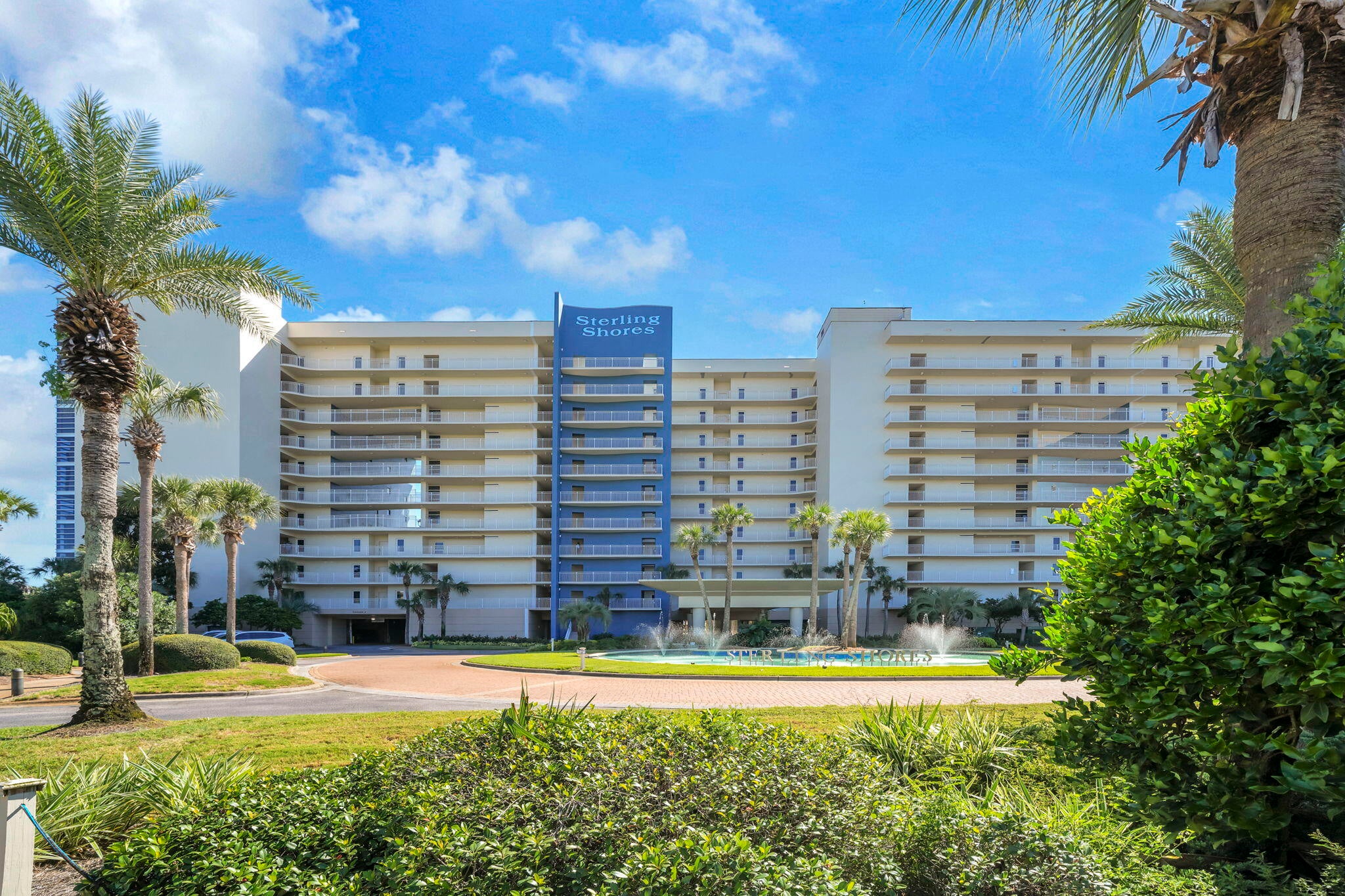 STERLING SHORES - Residential