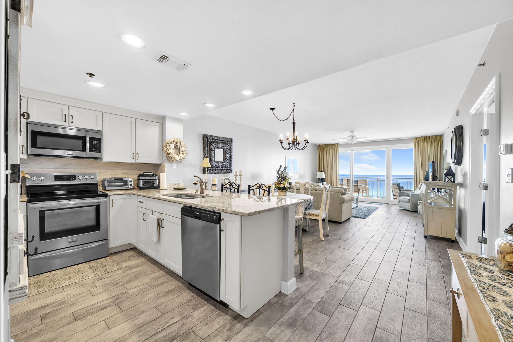 STERLING SHORES - Residential