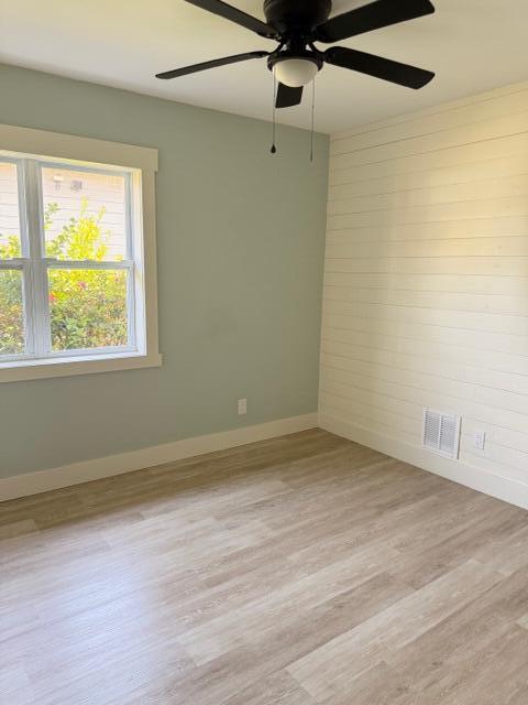 EAST HILL - Residential Lease