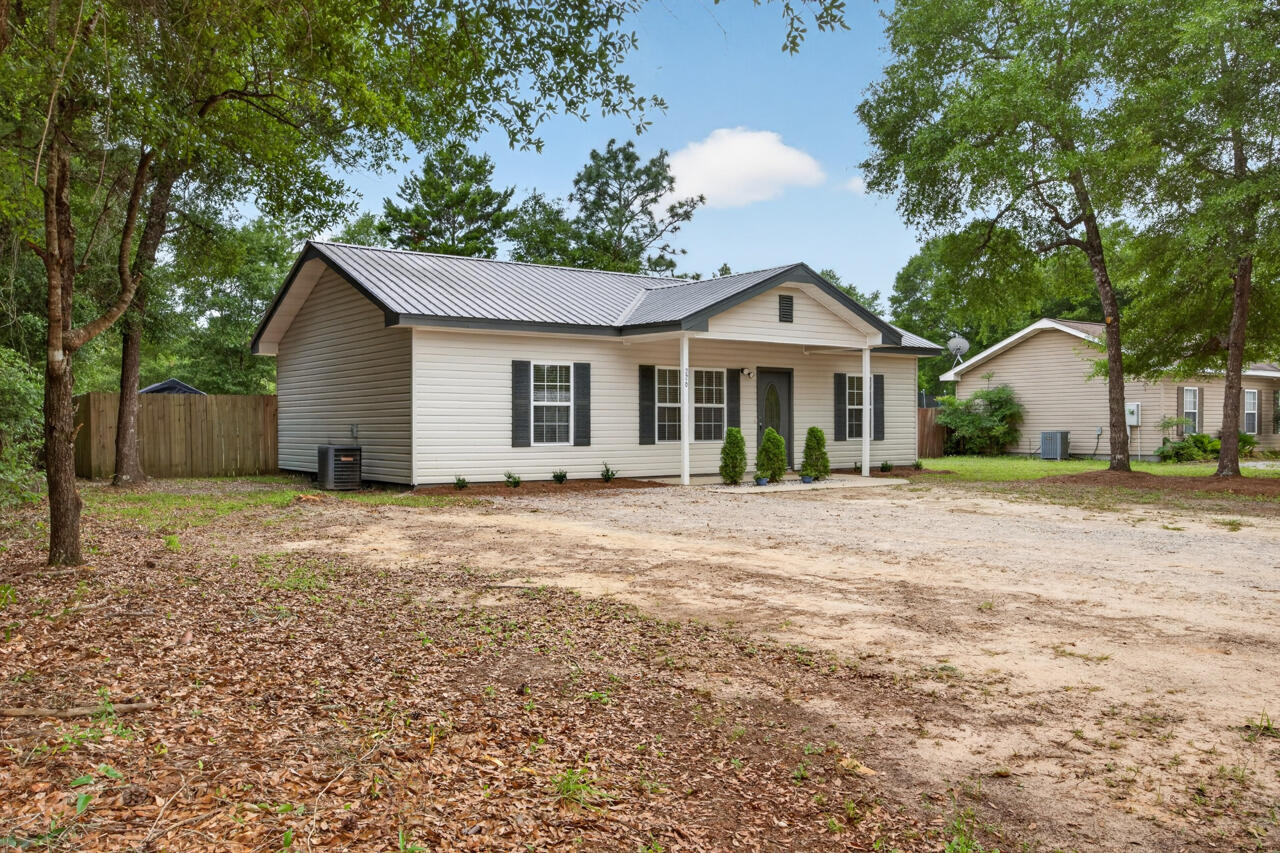 OAKWOOD HILLS UNIT 1 - Residential