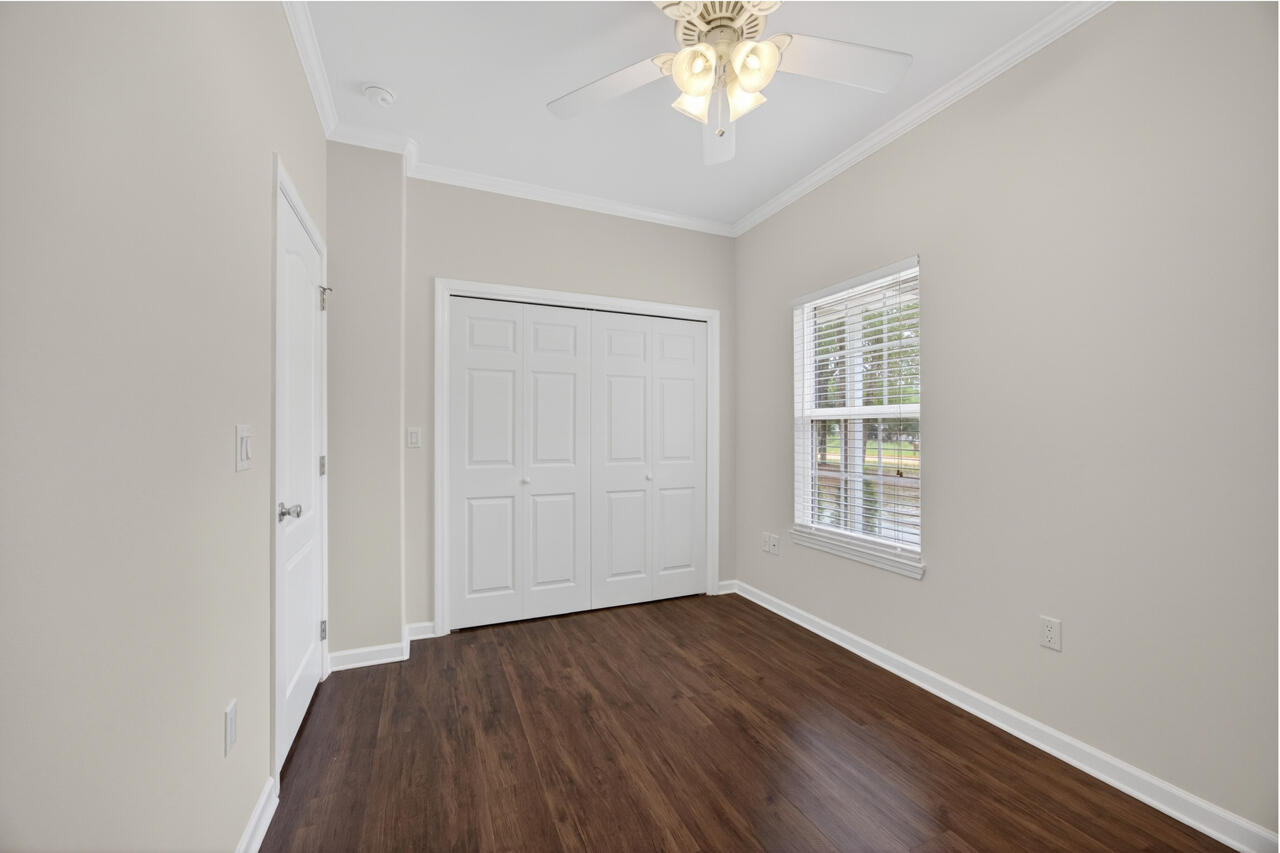 OAKWOOD HILLS UNIT 1 - Residential