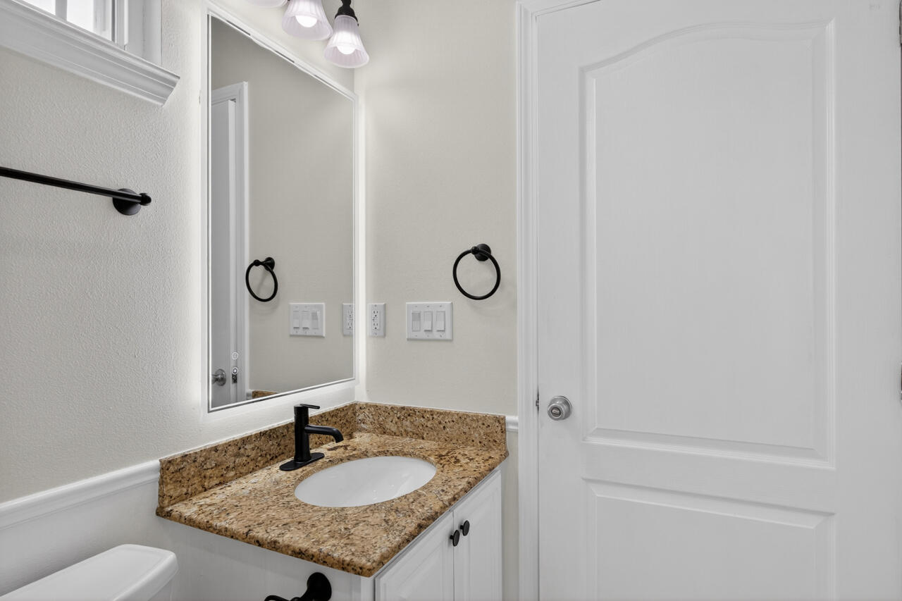 OAKWOOD HILLS UNIT 1 - Residential