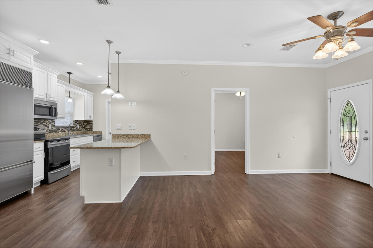 OAKWOOD HILLS UNIT 1 - Residential