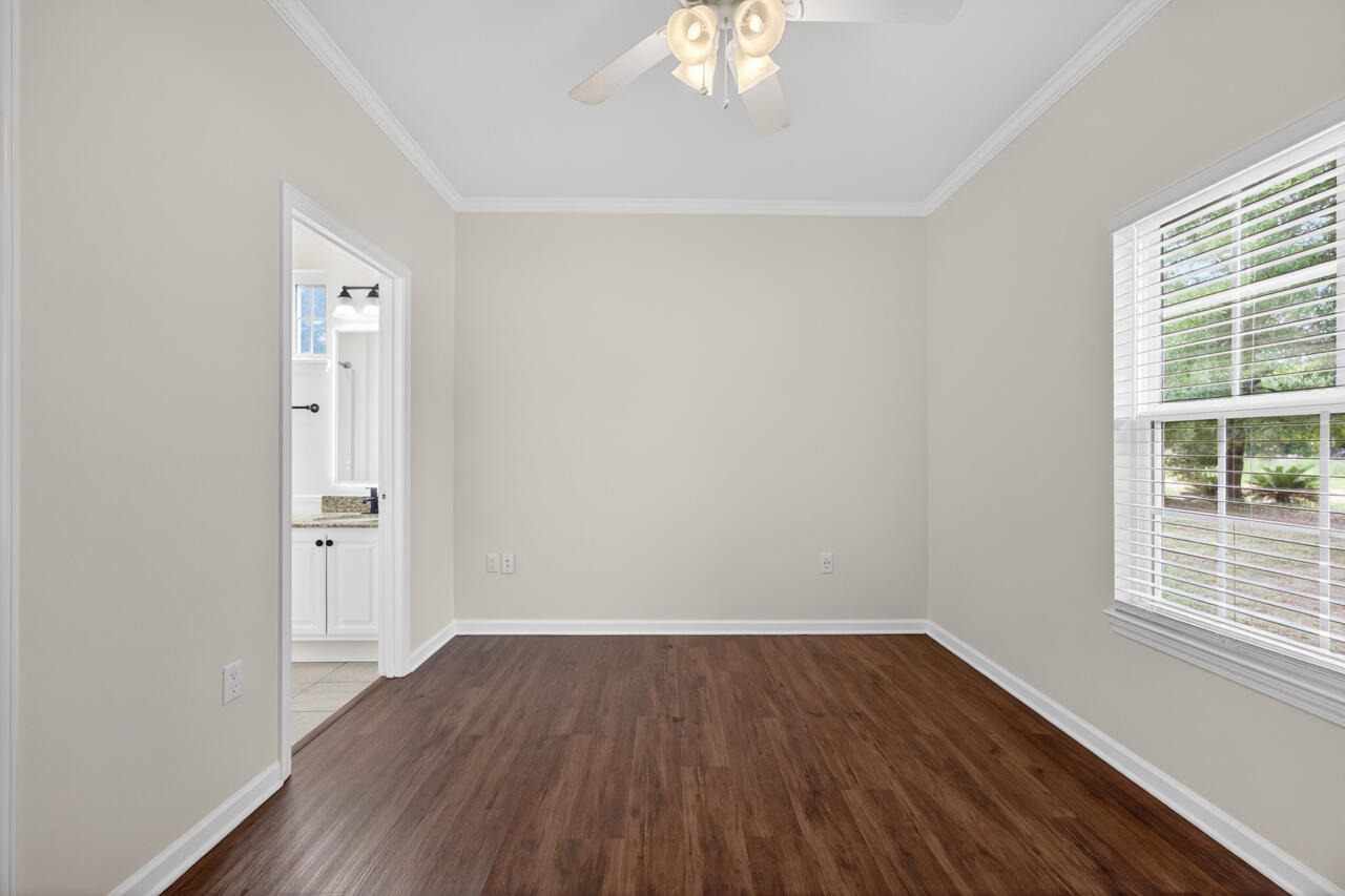 OAKWOOD HILLS UNIT 1 - Residential
