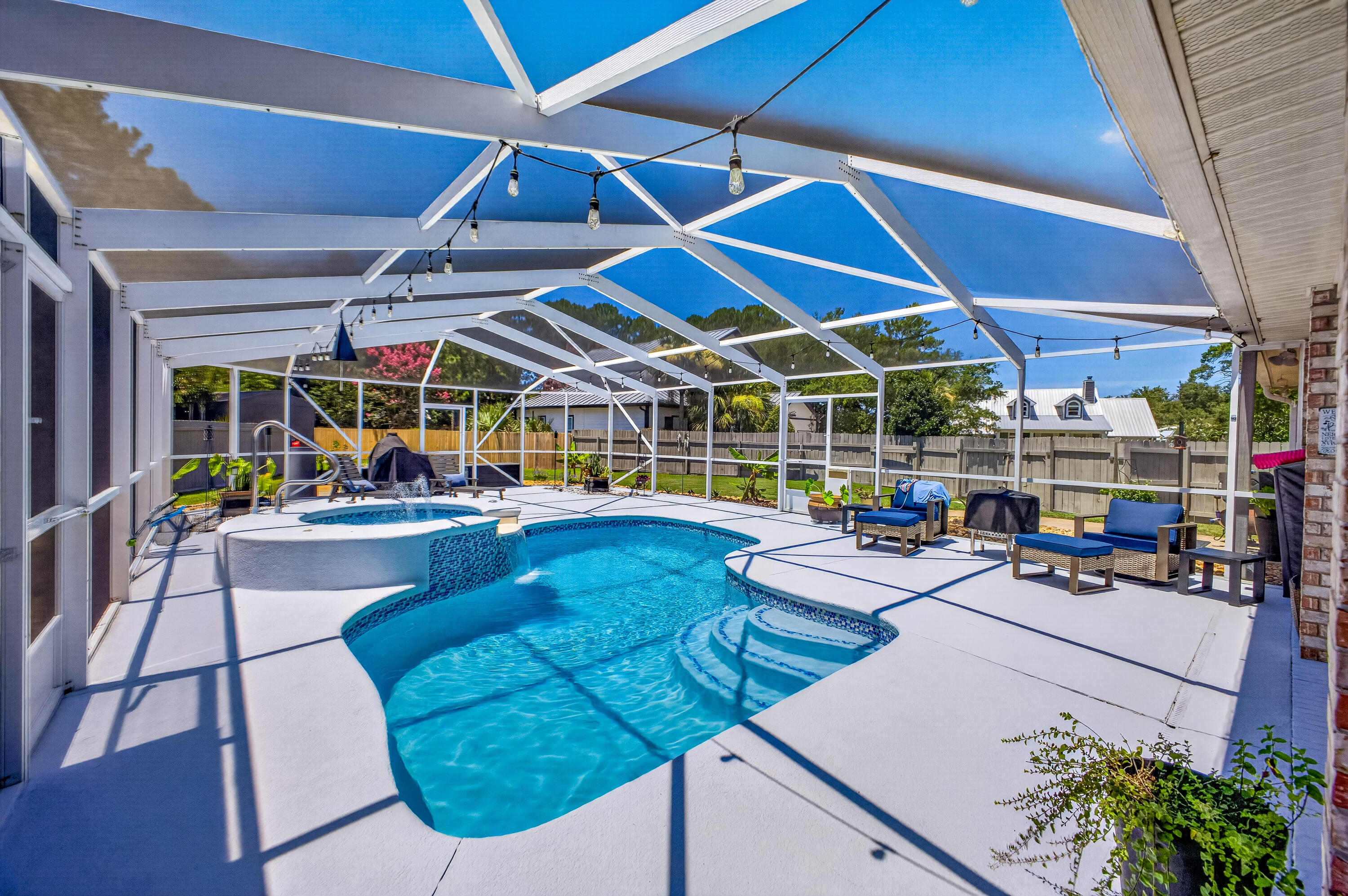 PELICAN BAY S/D - Residential