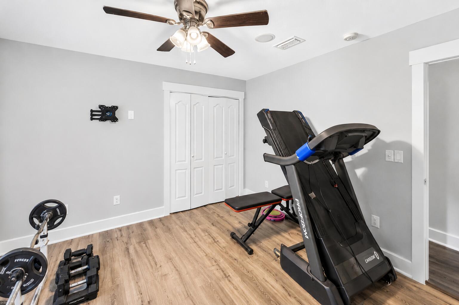 PELICAN BAY S/D - Residential