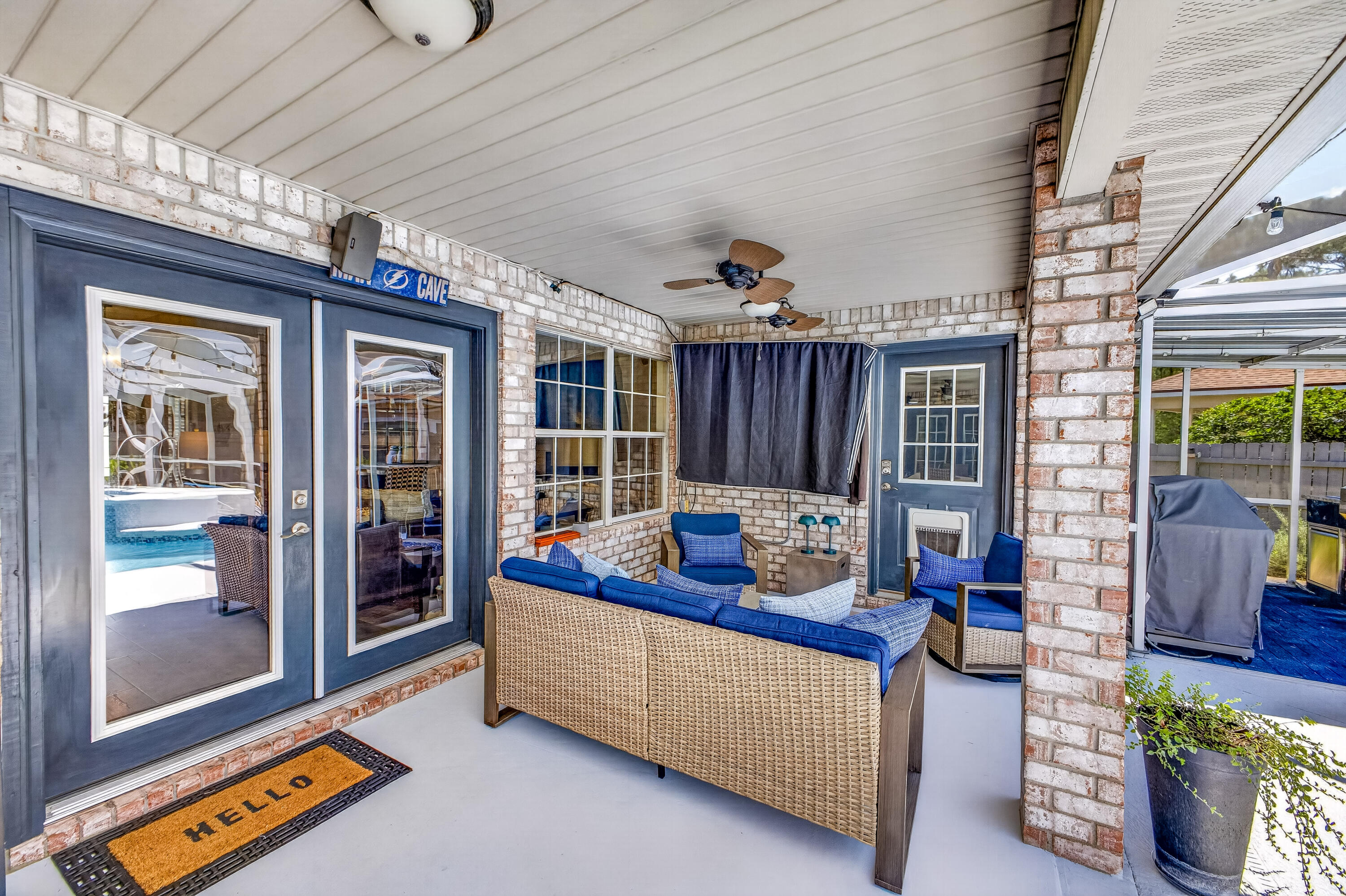 PELICAN BAY S/D - Residential