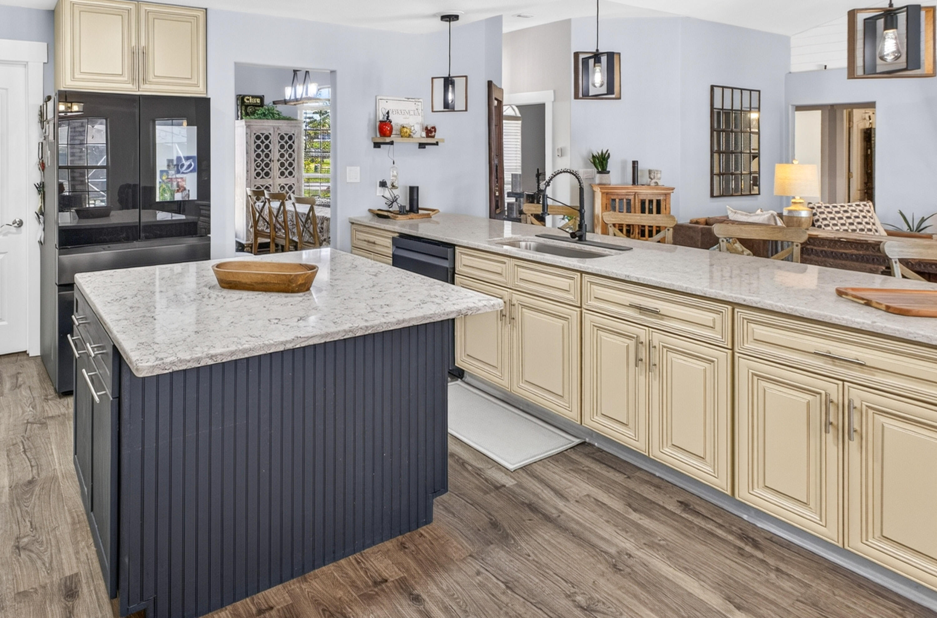 PELICAN BAY S/D - Residential