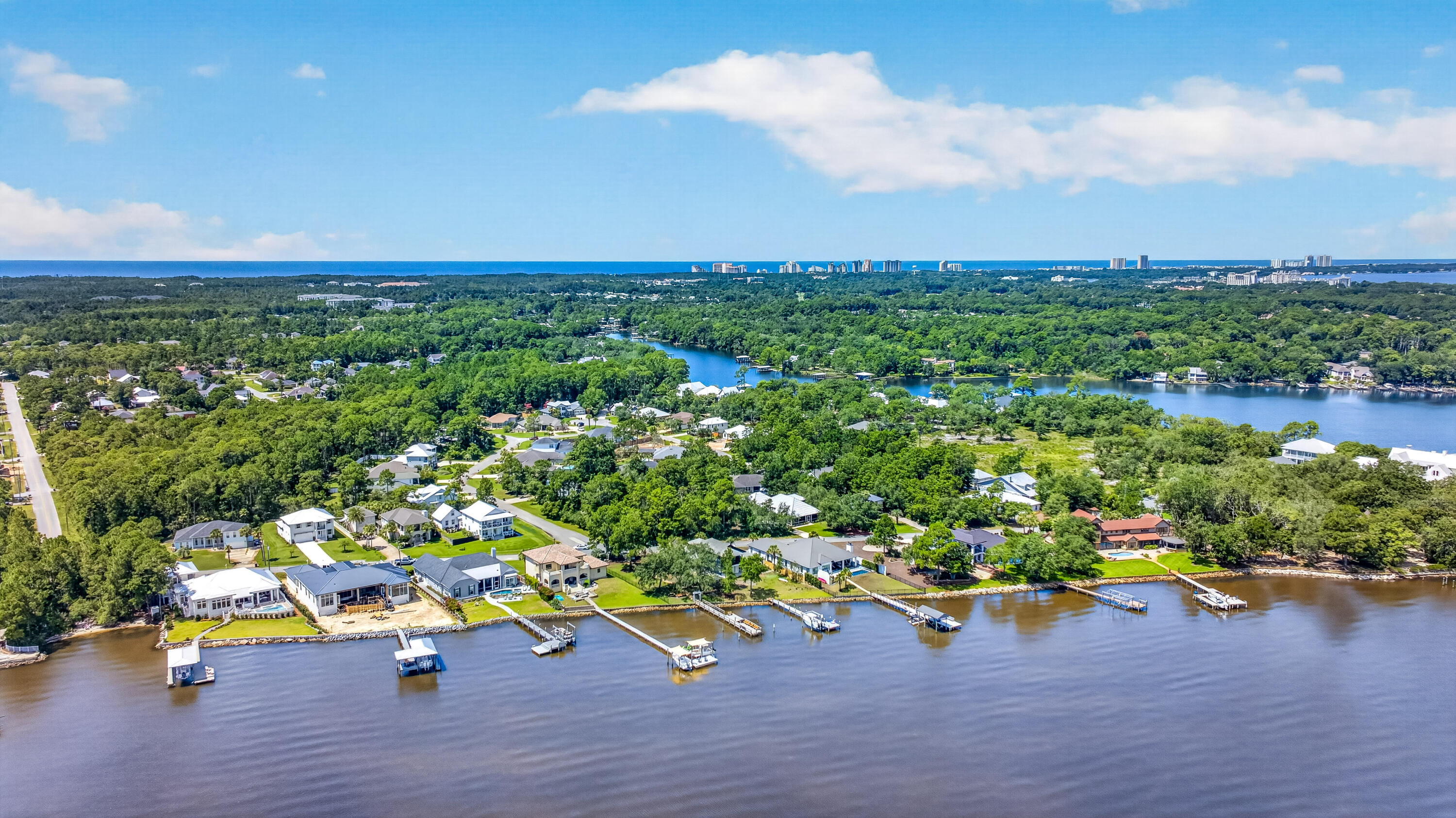 PELICAN BAY S/D - Residential