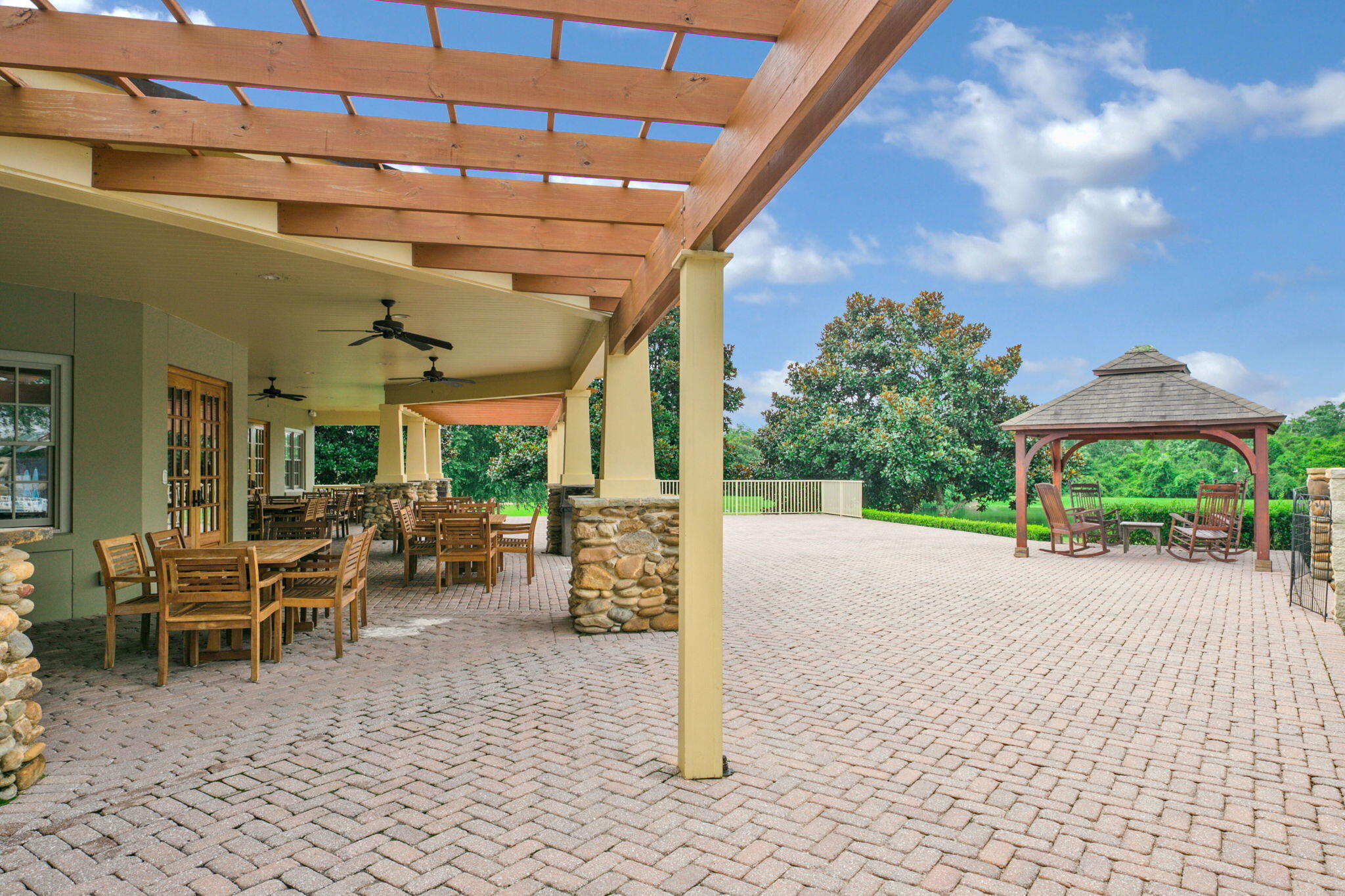 HAMMOCK BAY - STARBURST - Residential