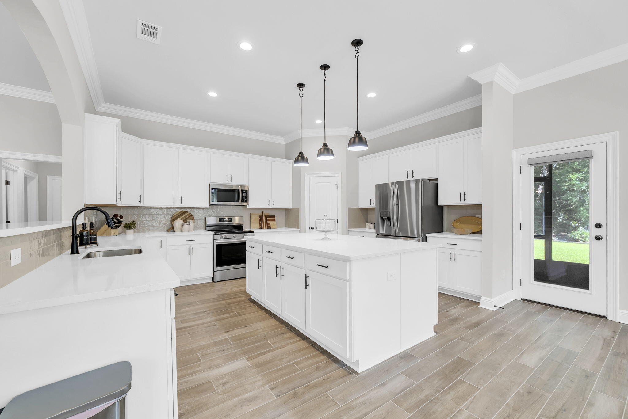 HAMMOCK BAY - STARBURST - Residential