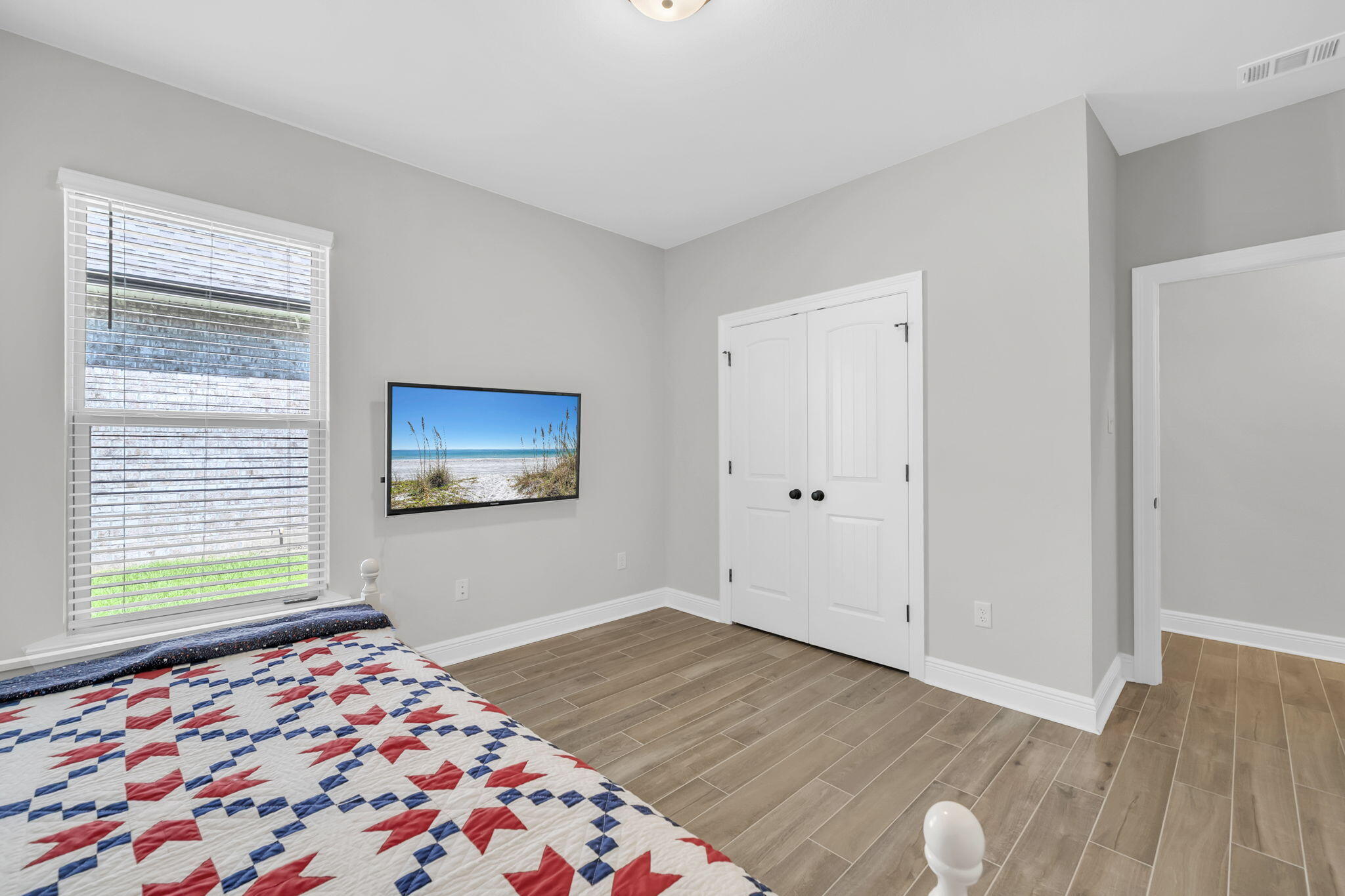 HAMMOCK BAY - STARBURST - Residential