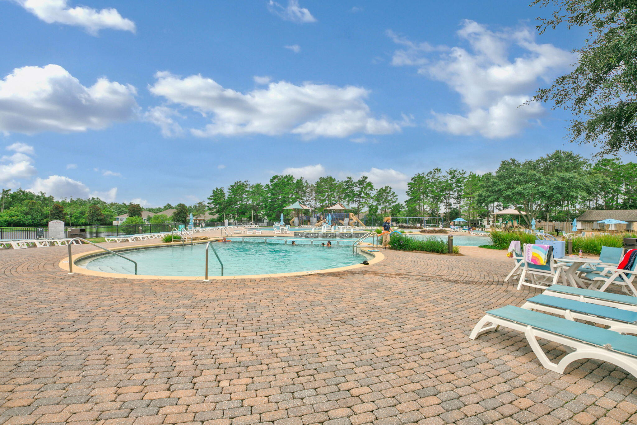 HAMMOCK BAY - STARBURST - Residential