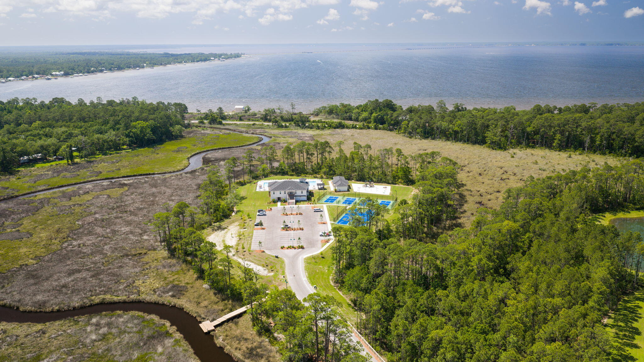 HAMMOCK BAY - STARBURST - Residential