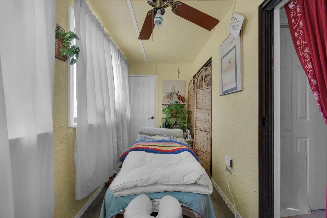 INDIAN TRAIL CONDO - Residential