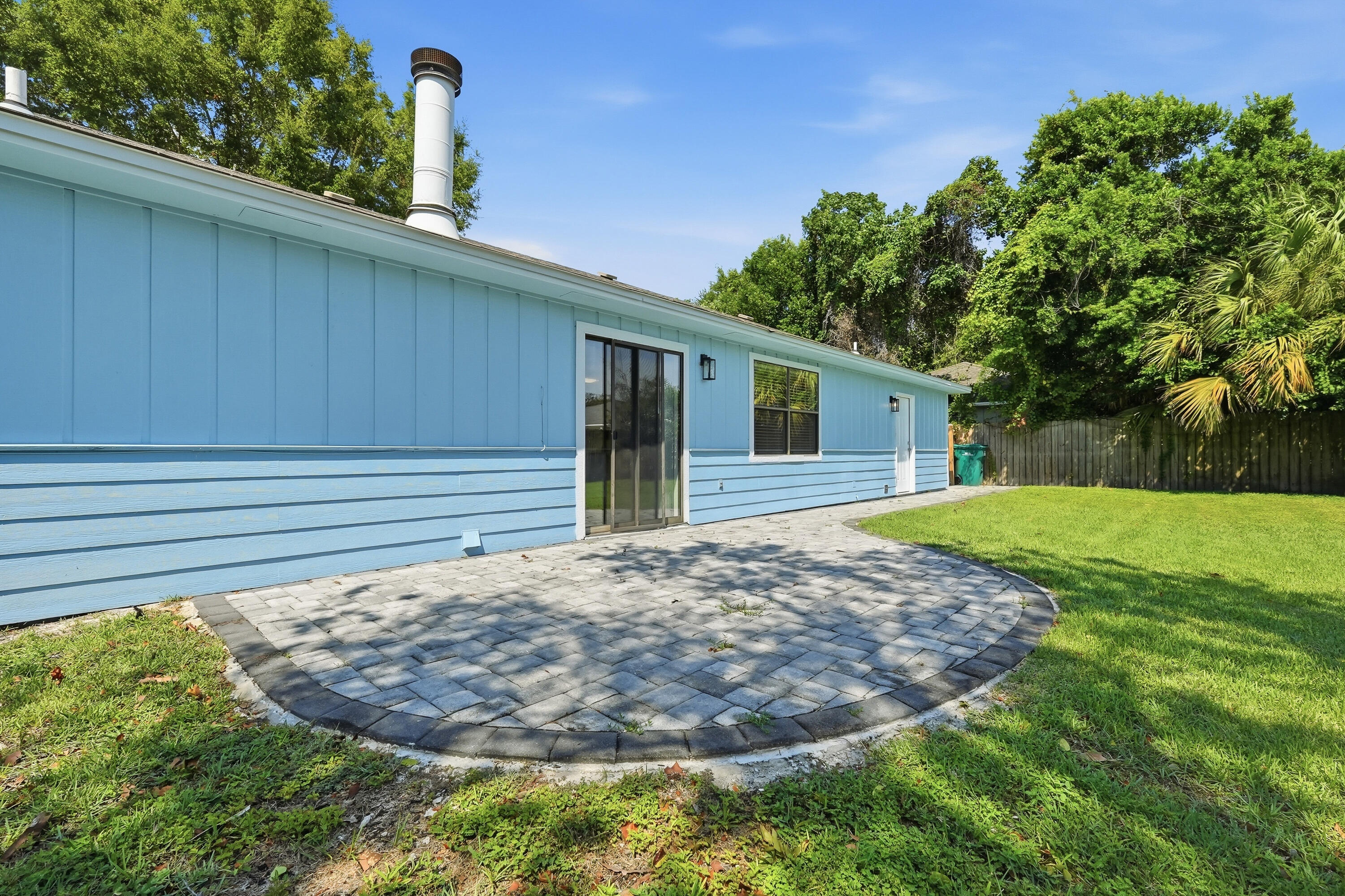 EDGEWOOD TO DESTIN - Residential Lease