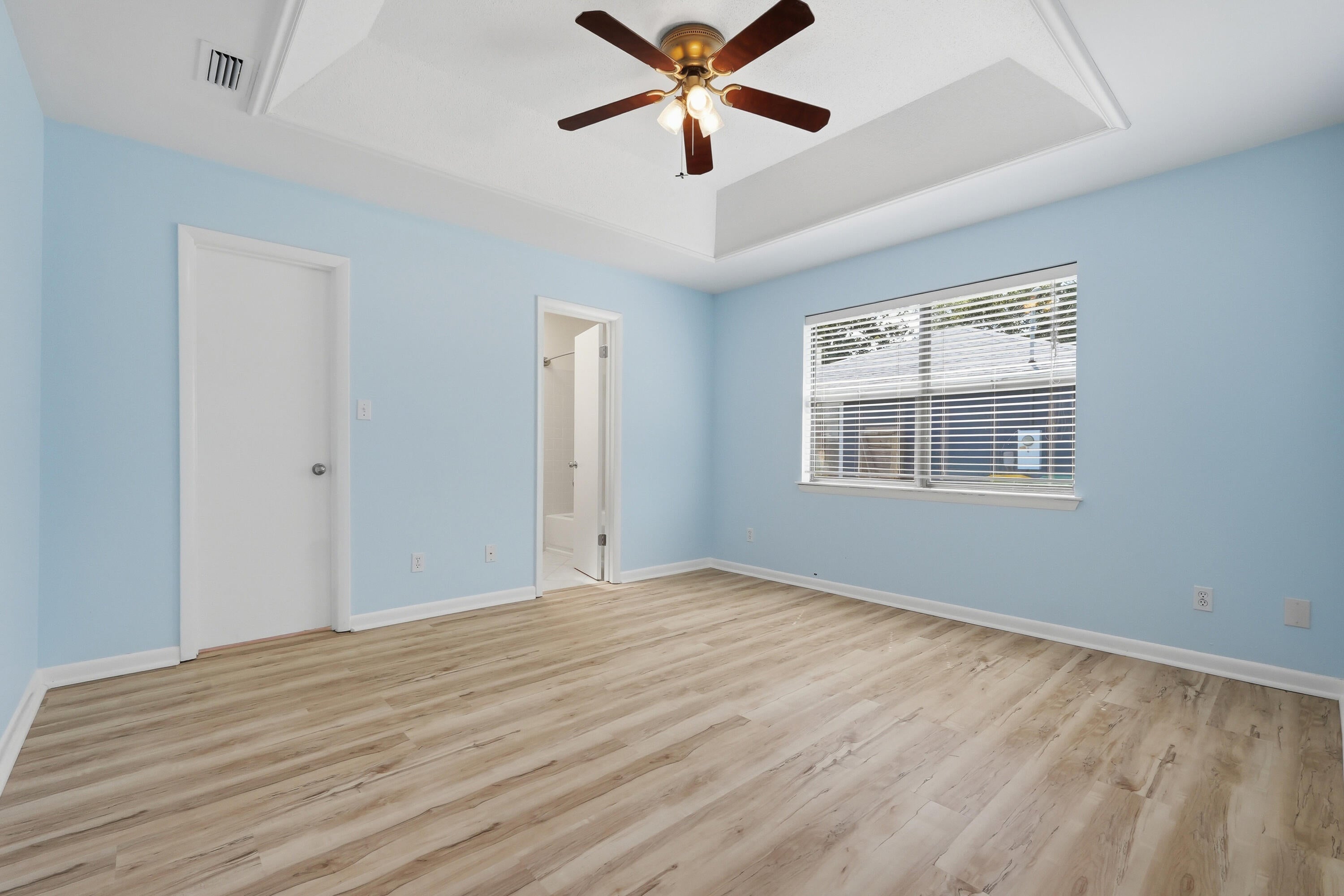 EDGEWOOD TO DESTIN - Residential Lease