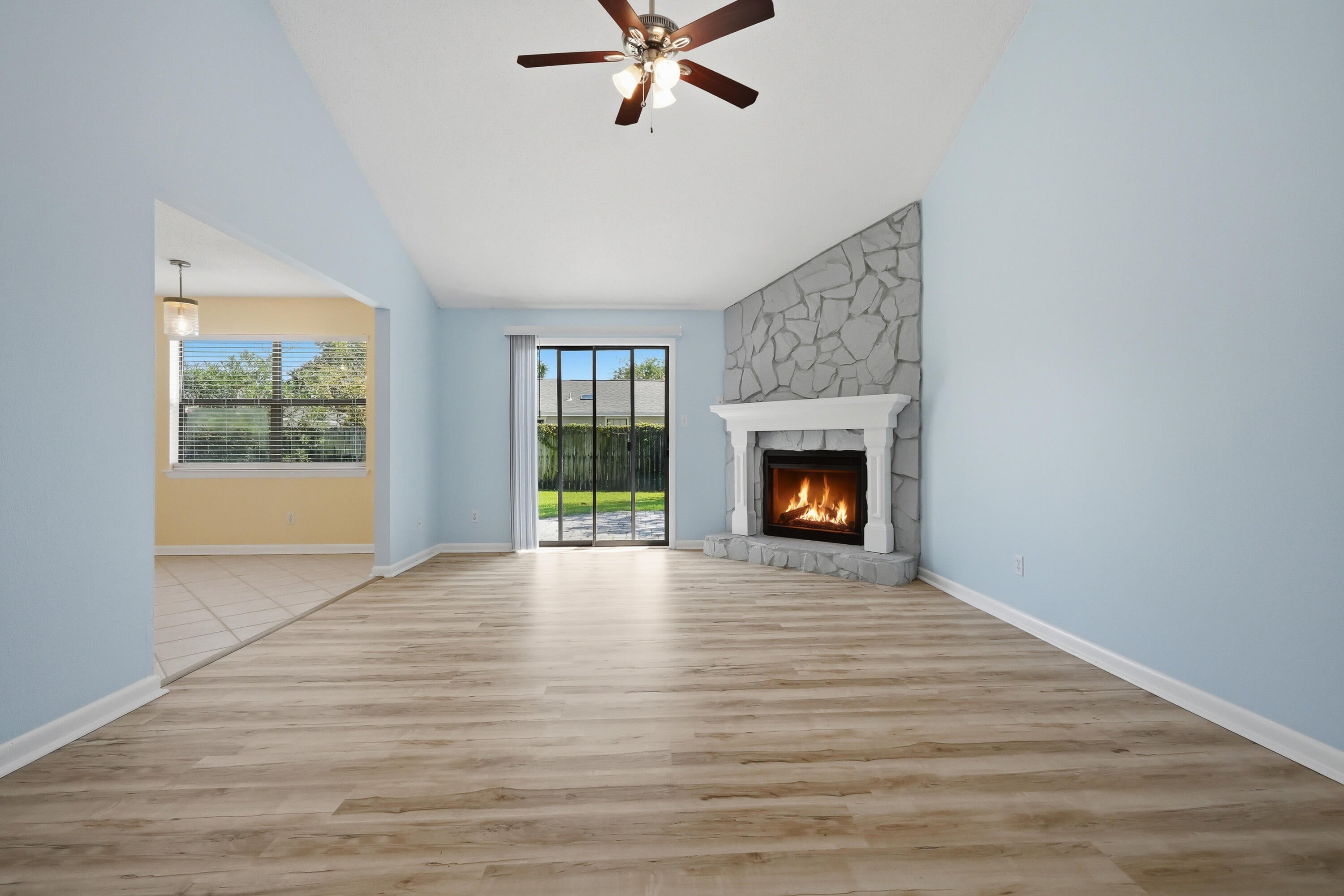 EDGEWOOD TO DESTIN - Residential Lease