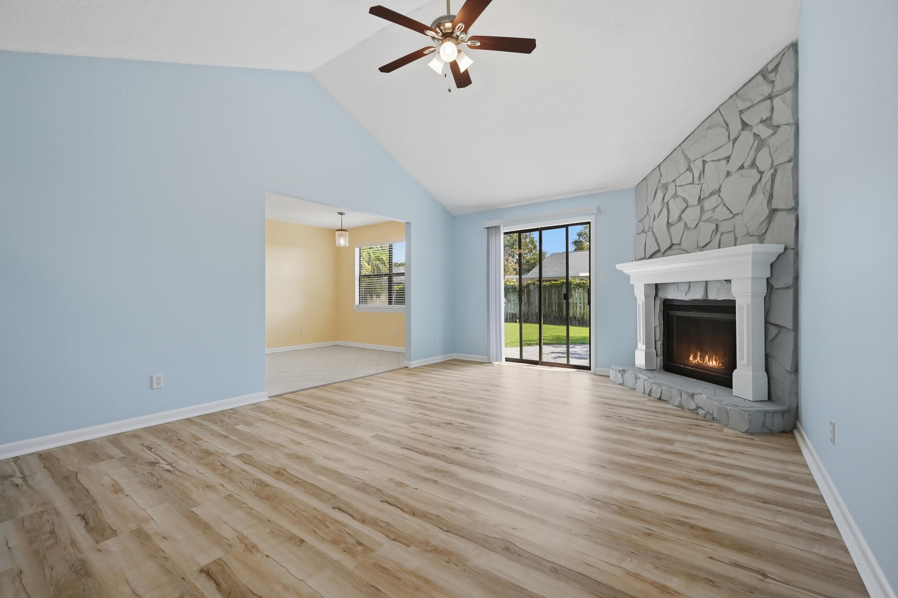 EDGEWOOD TO DESTIN - Residential Lease