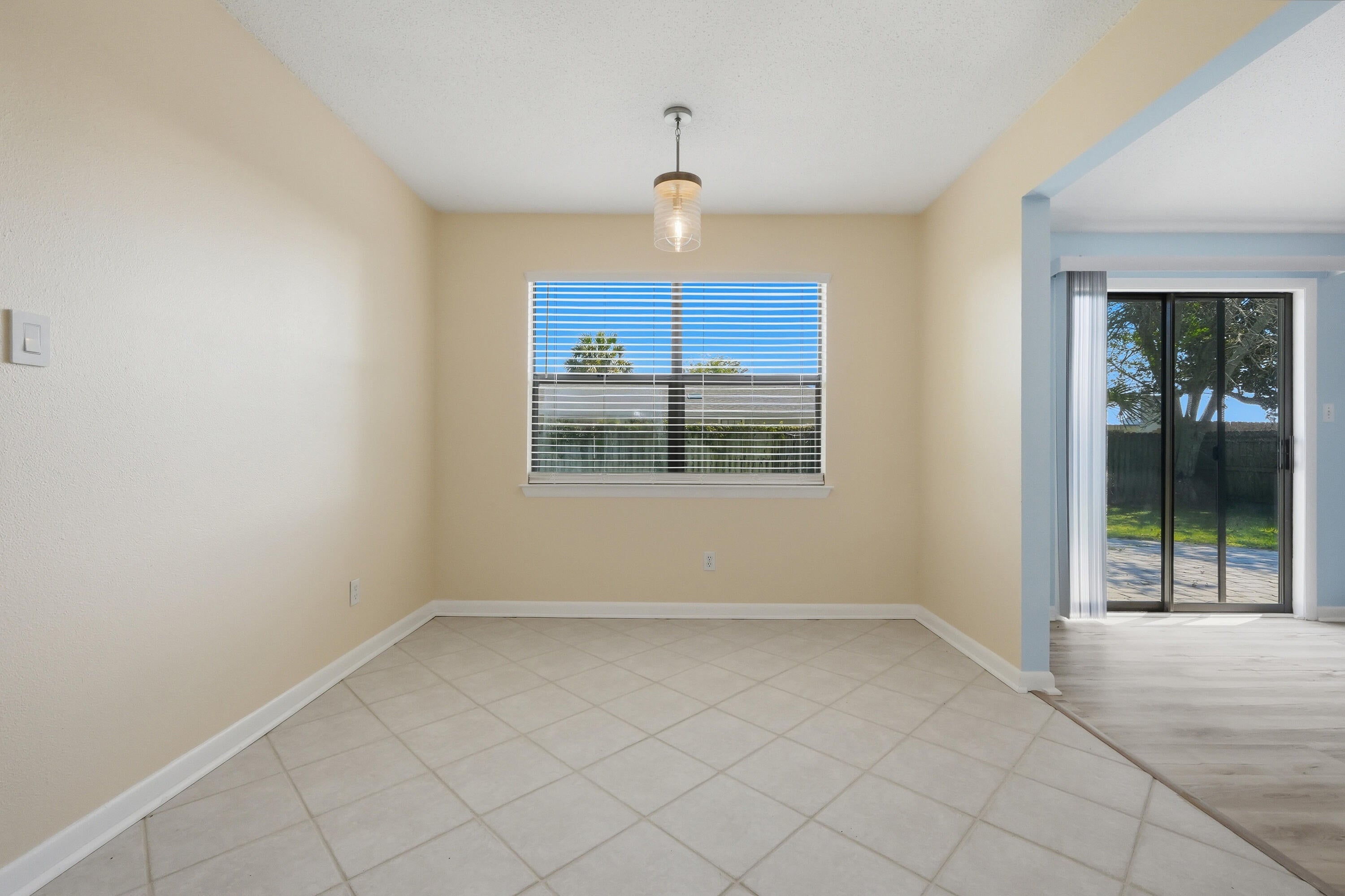 EDGEWOOD TO DESTIN - Residential Lease