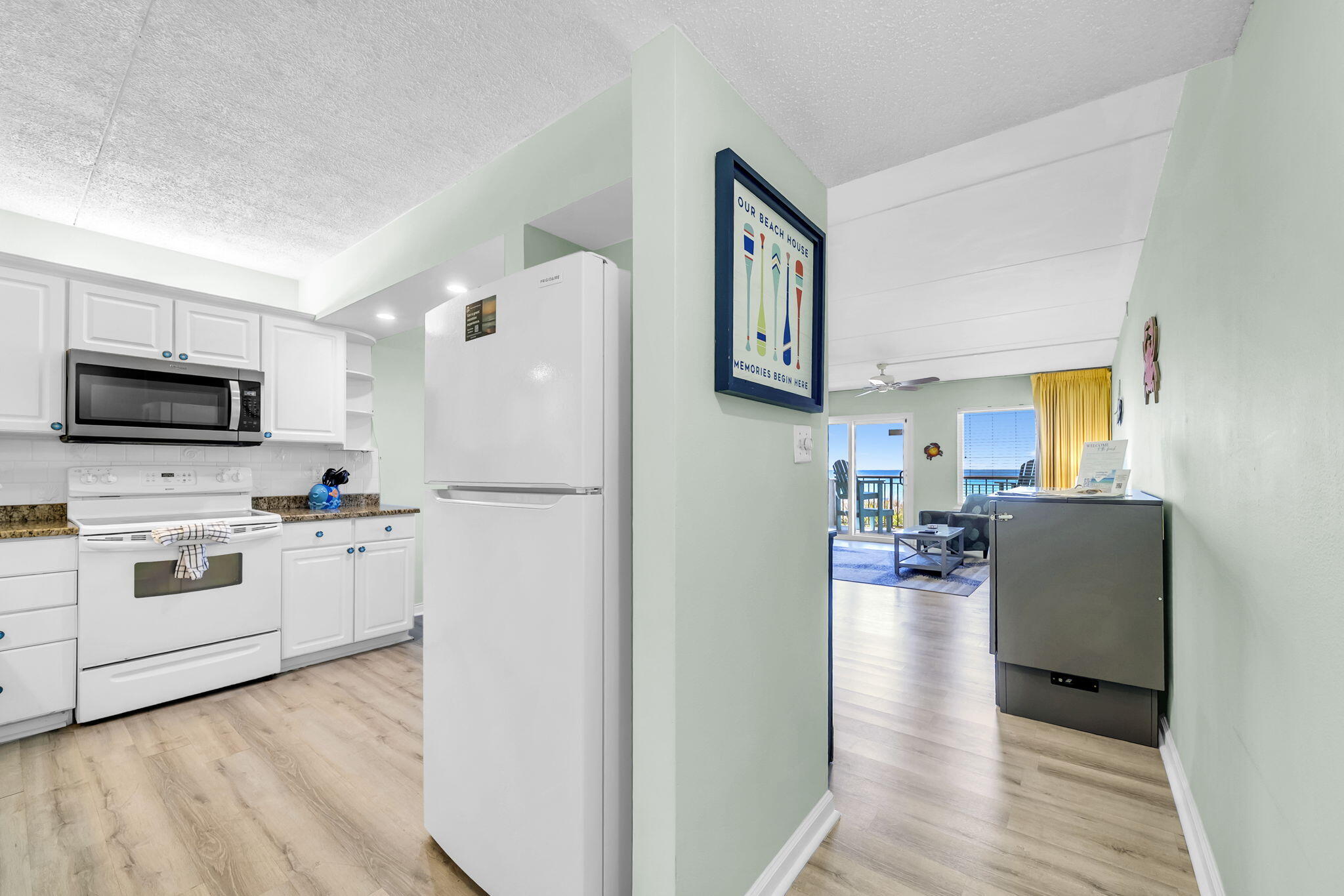 ISLAND ECHO CONDO - Residential