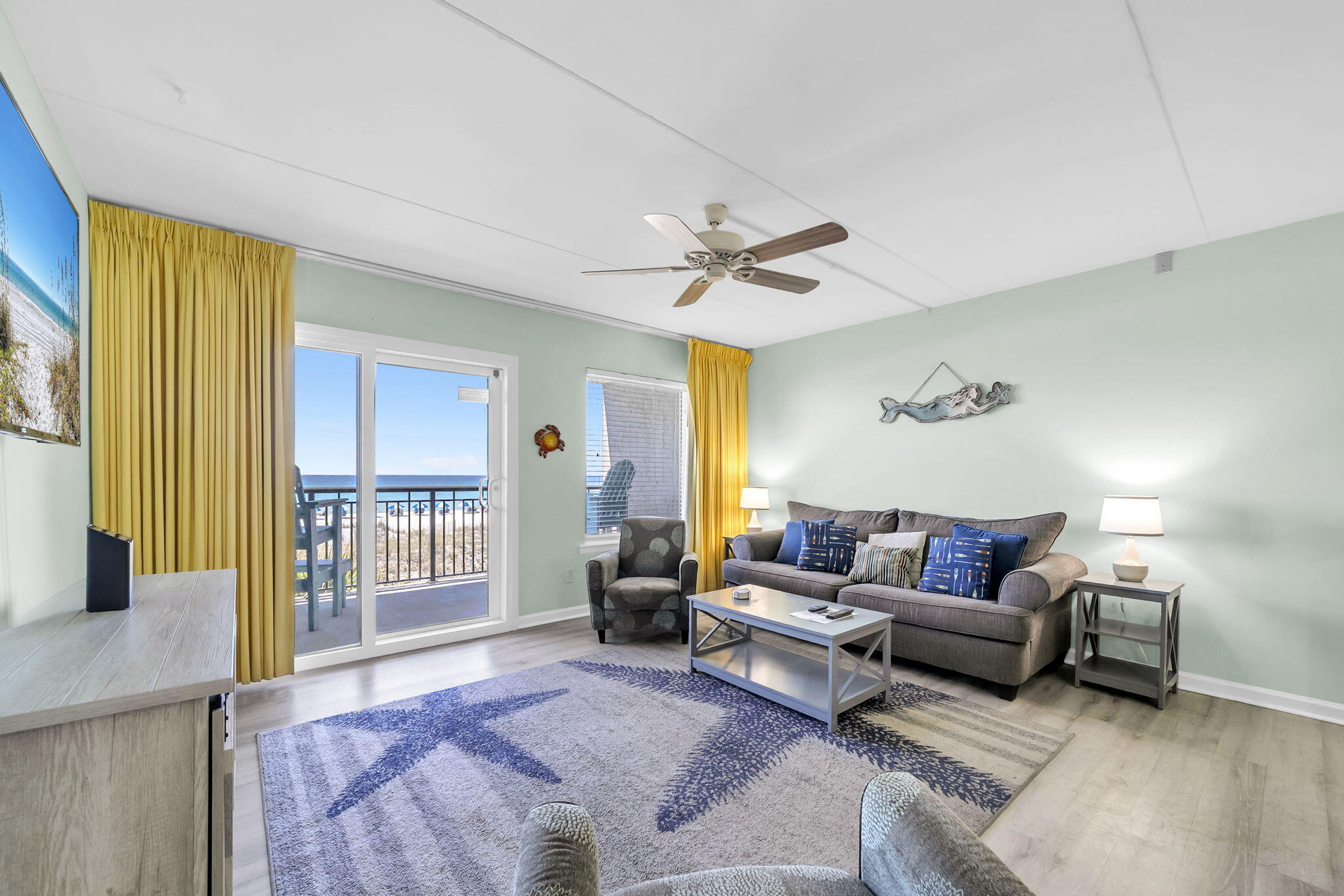 ISLAND ECHO CONDO - Residential