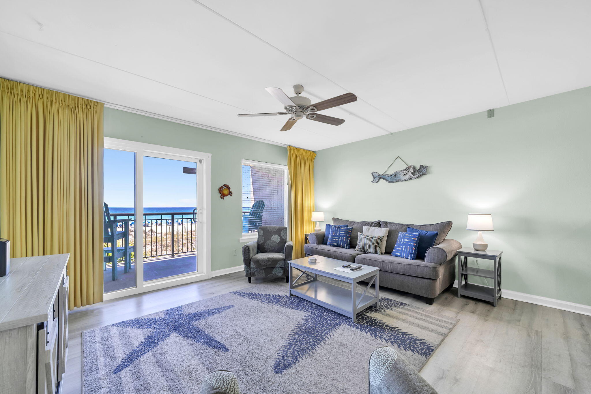 ISLAND ECHO CONDO - Residential