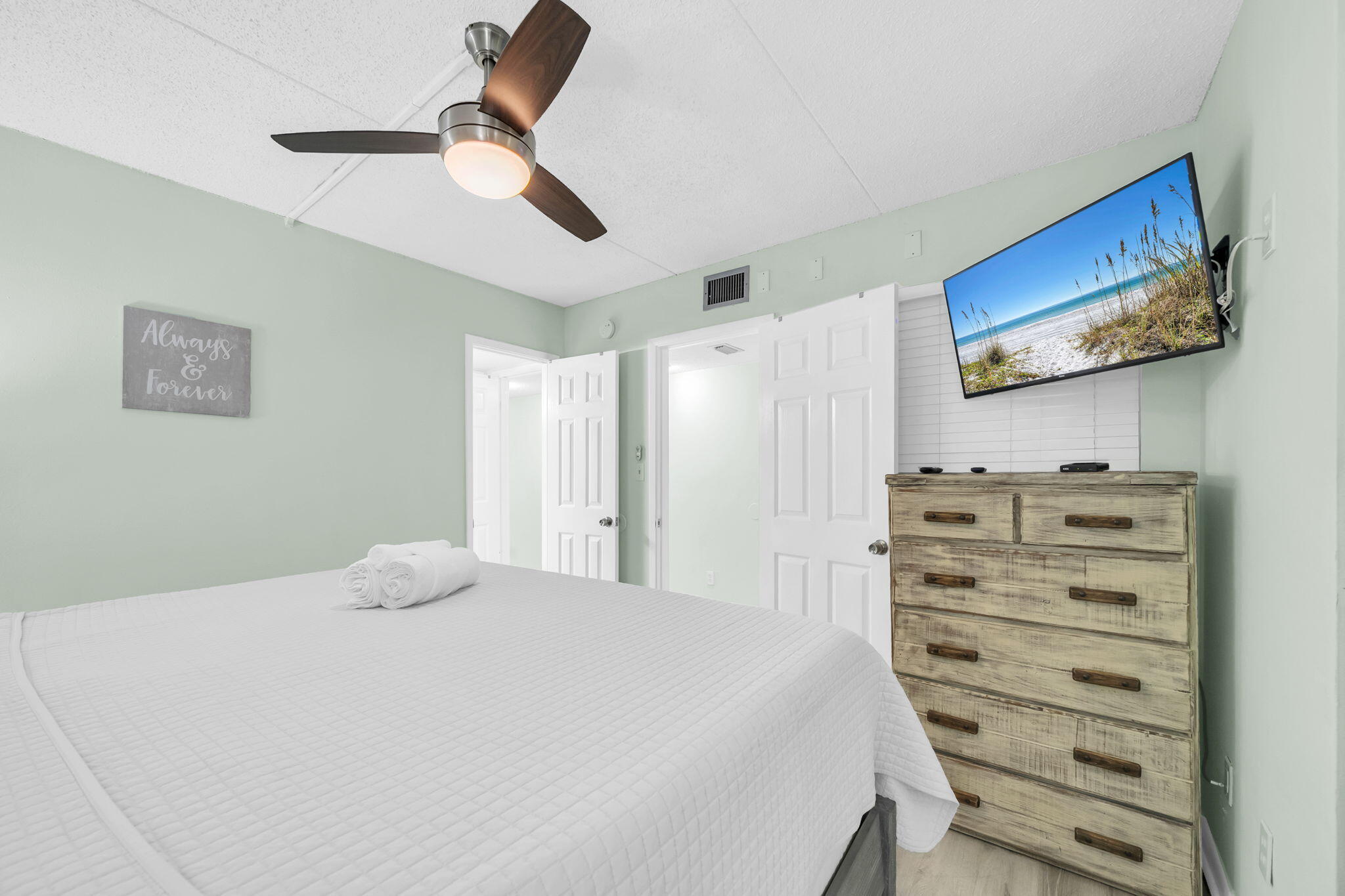 ISLAND ECHO CONDO - Residential