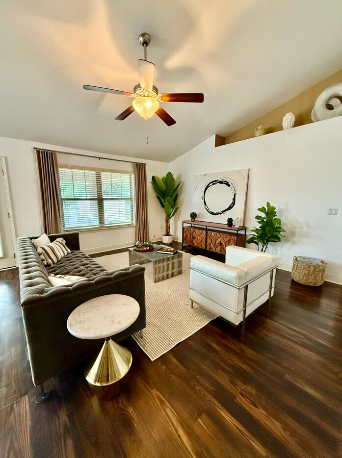 THOUSAND OAKS - Residential