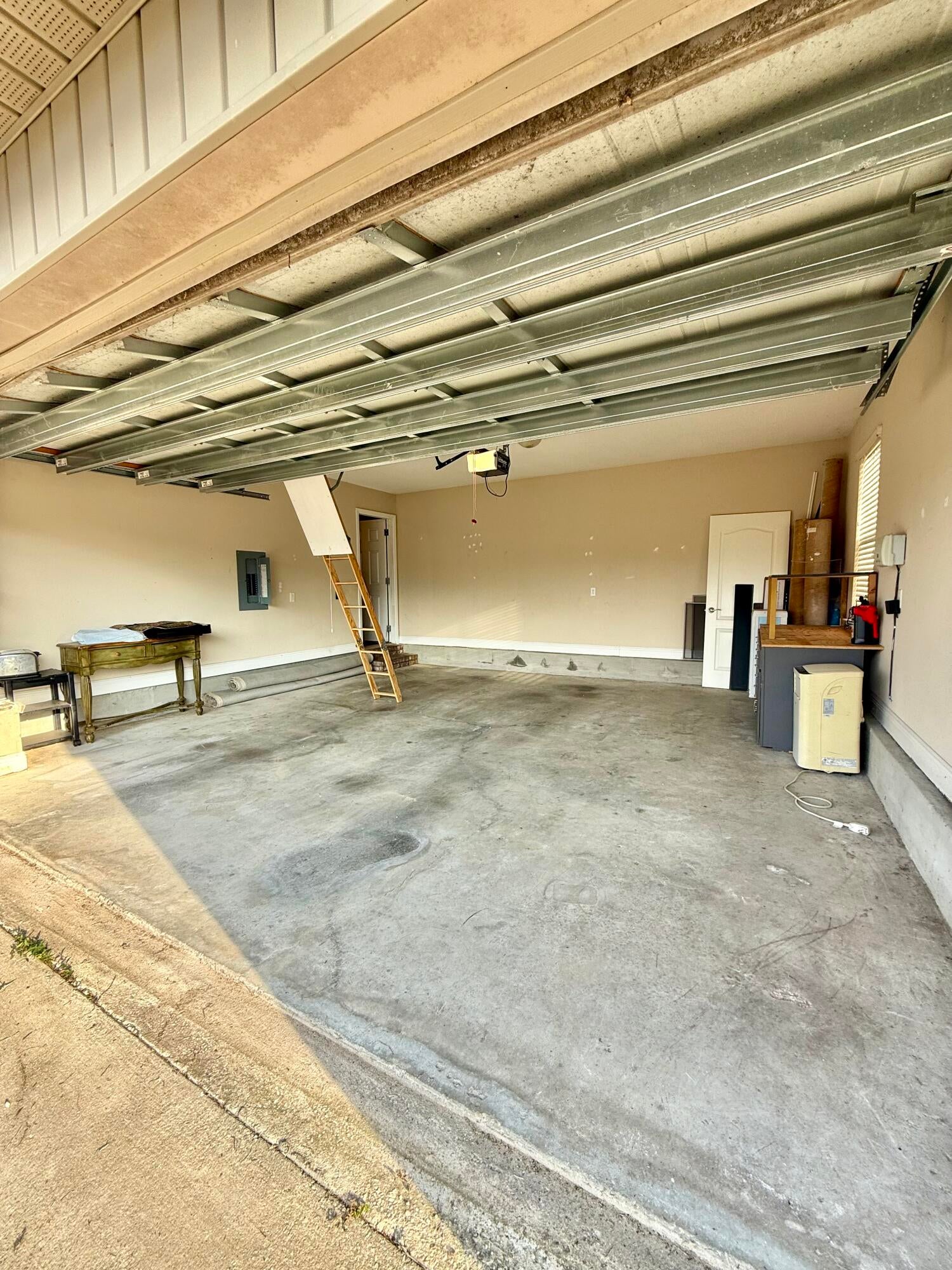 THOUSAND OAKS - Residential